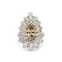 COLORED DIAMOND AND DIAMOND RING
