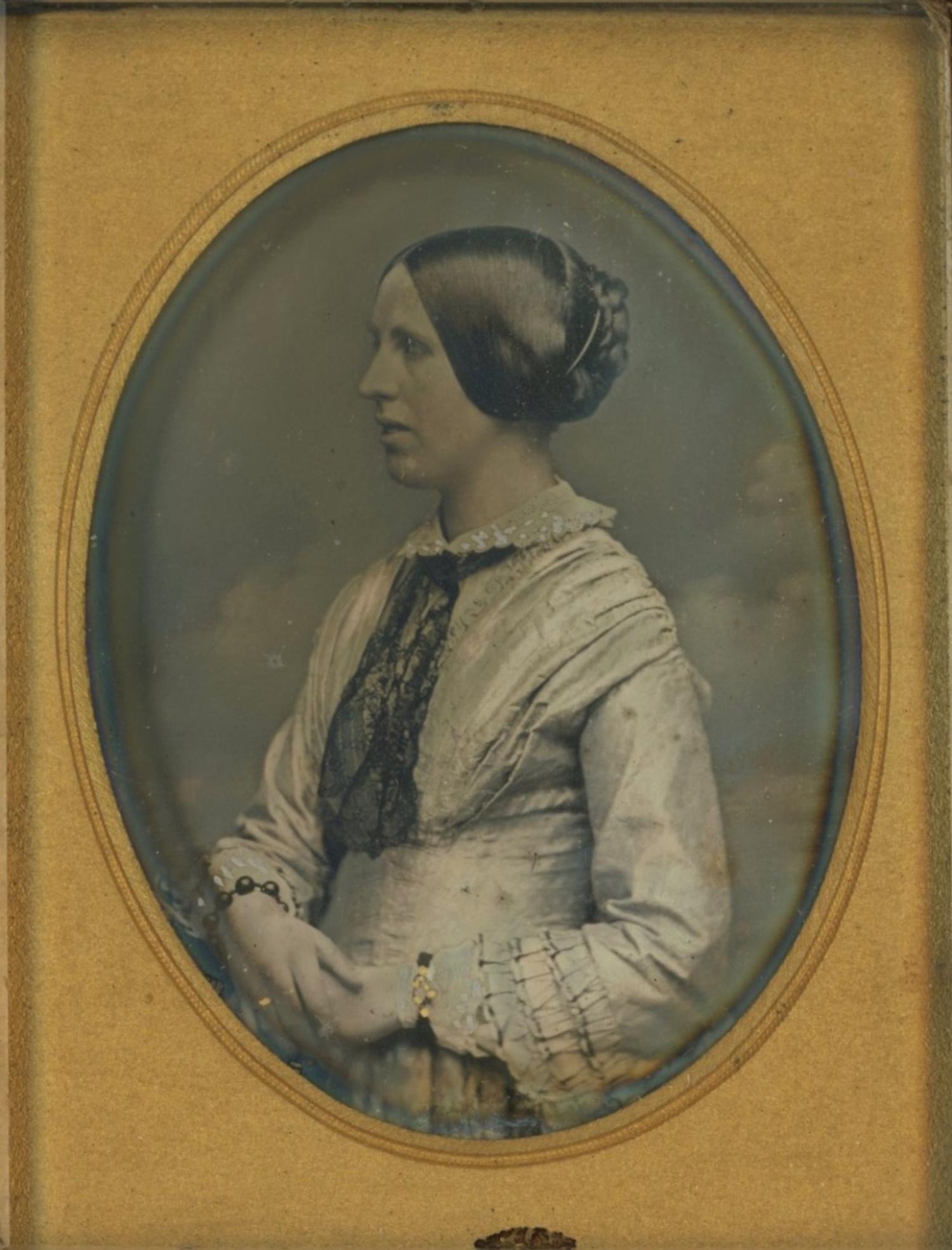 [Daguerreotype] Profile by Kilburn