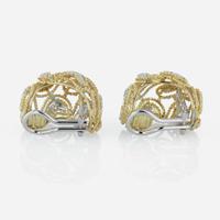 A Pair of 18K Gold Two-Tone Ear Clips Italy