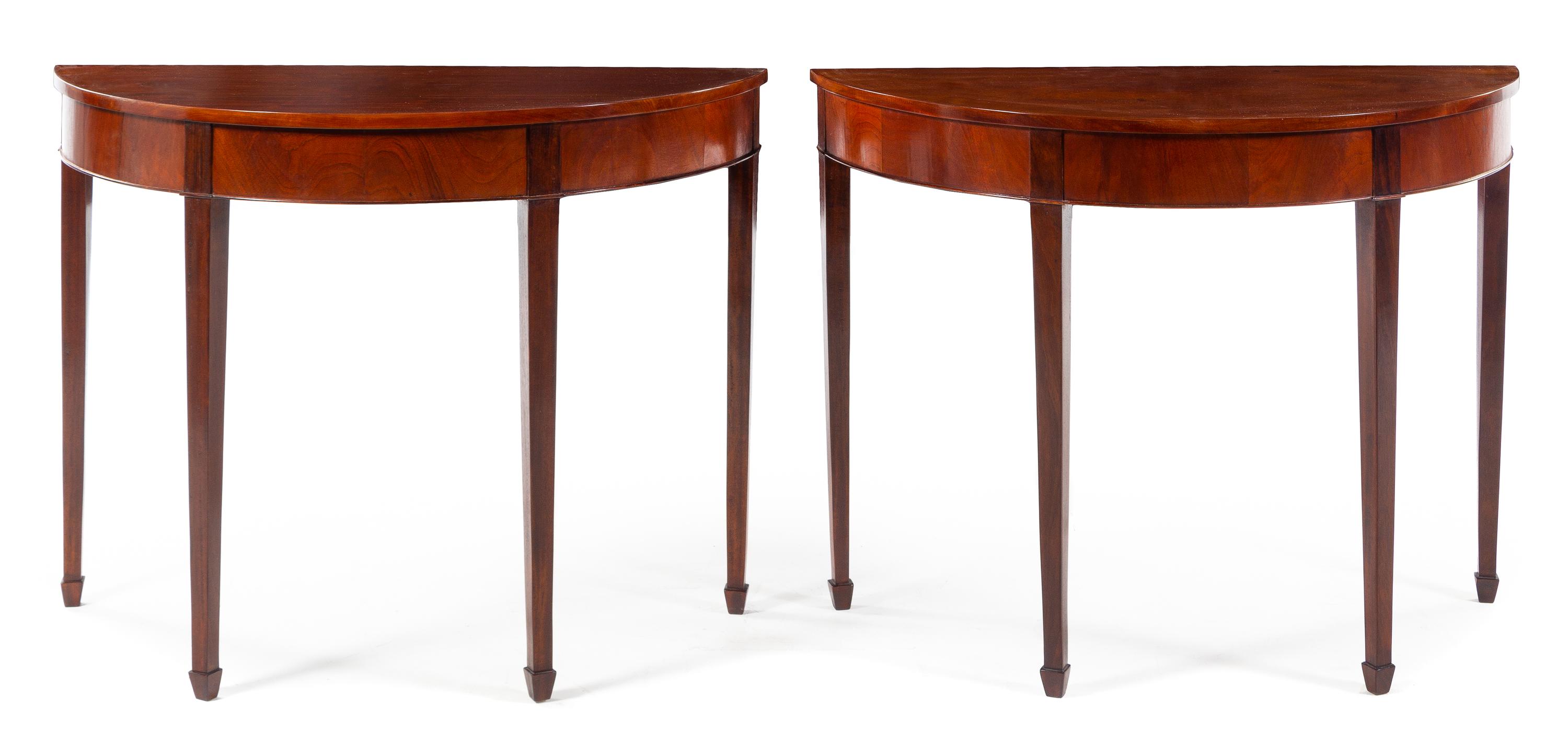 A Pair of Georgian Style Mahogany Console Tables Height 33 x width 43 1/2 x depth 19 inches. — 20TH CENTURY