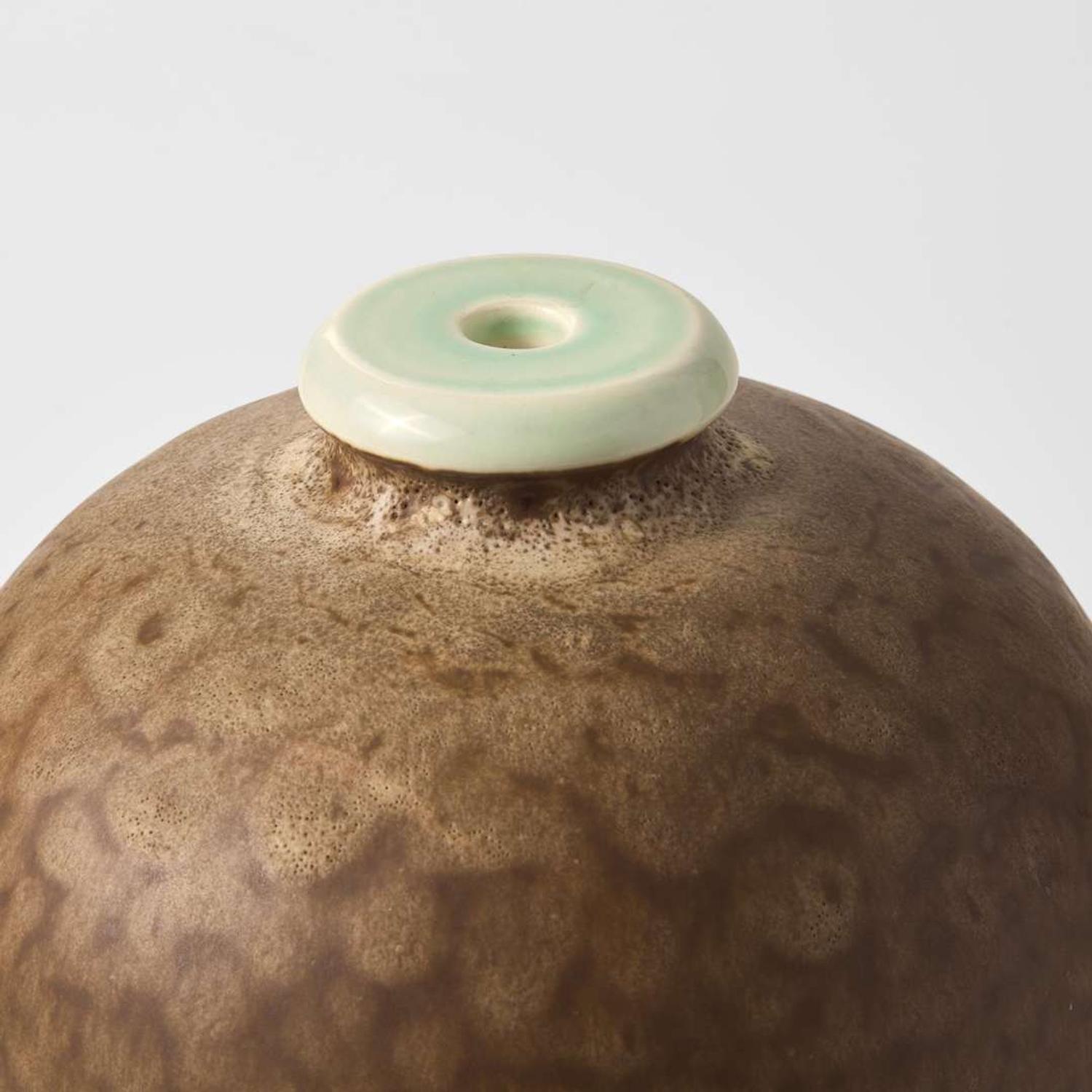 A Wedgwood Norman Wilson (1902-1985) Unique Ware Lamp Base UK, circa 1950