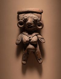 A Michoacan Female Figure