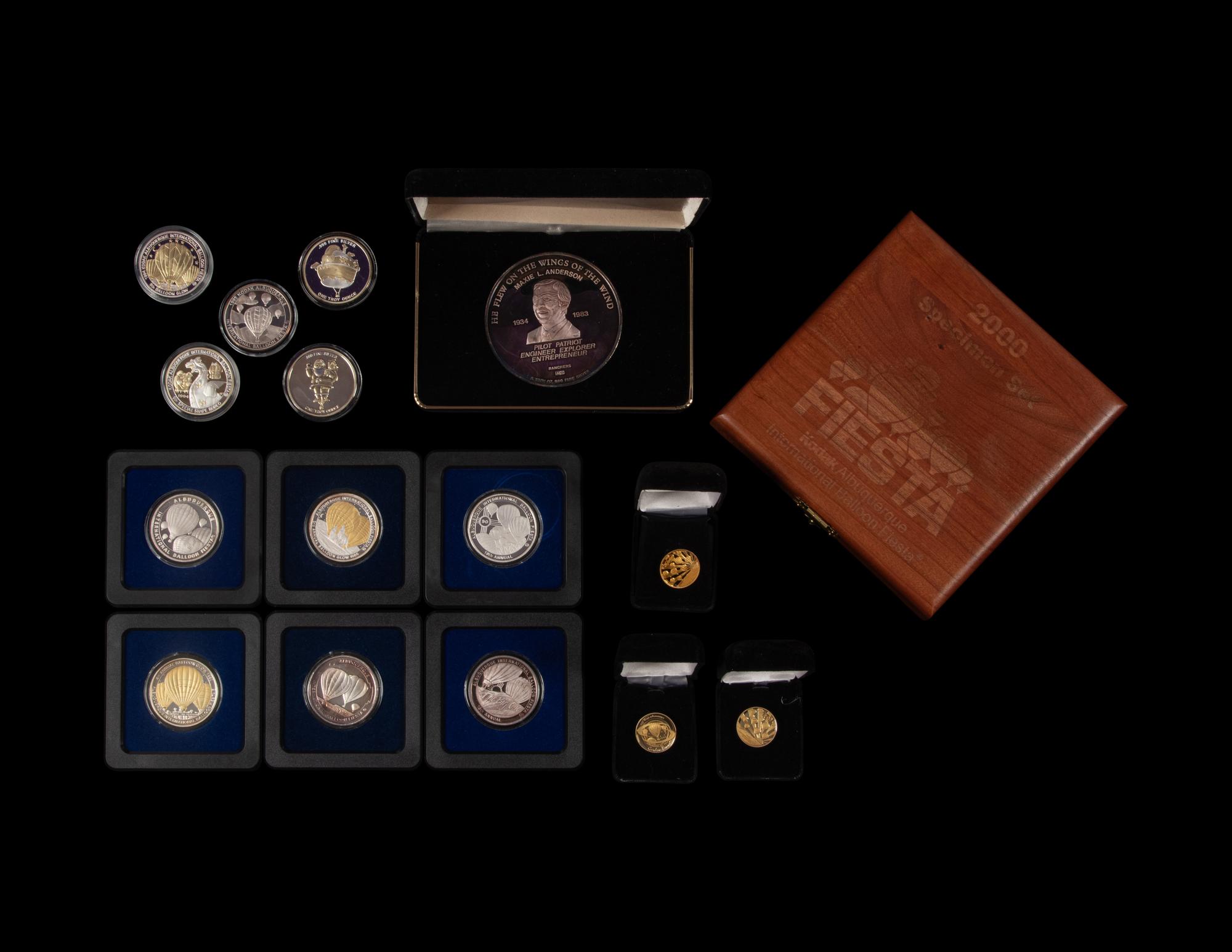 [PRIVATE ISSUE] A Large Collection of Albuquerque Balloon Fiesta Commemorative Silver 1 ozt. Proof Rounds and Cases