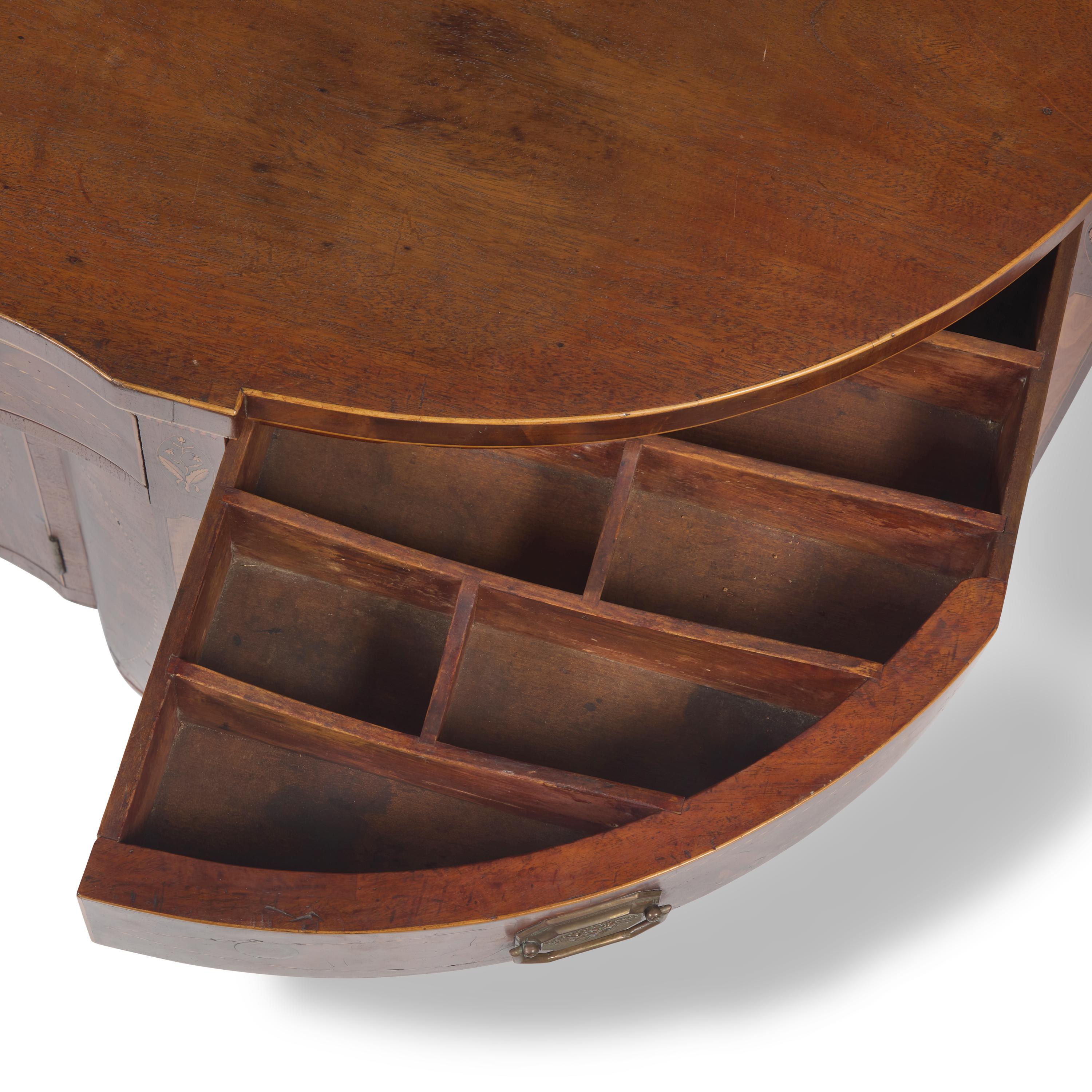 A Fine Federal Inlaid and Figured Mahogany Serpentine Sideboard