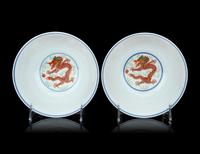 A Pair of Chinese Wucai Porcelain 'Dragon and Phoenix' Bowls