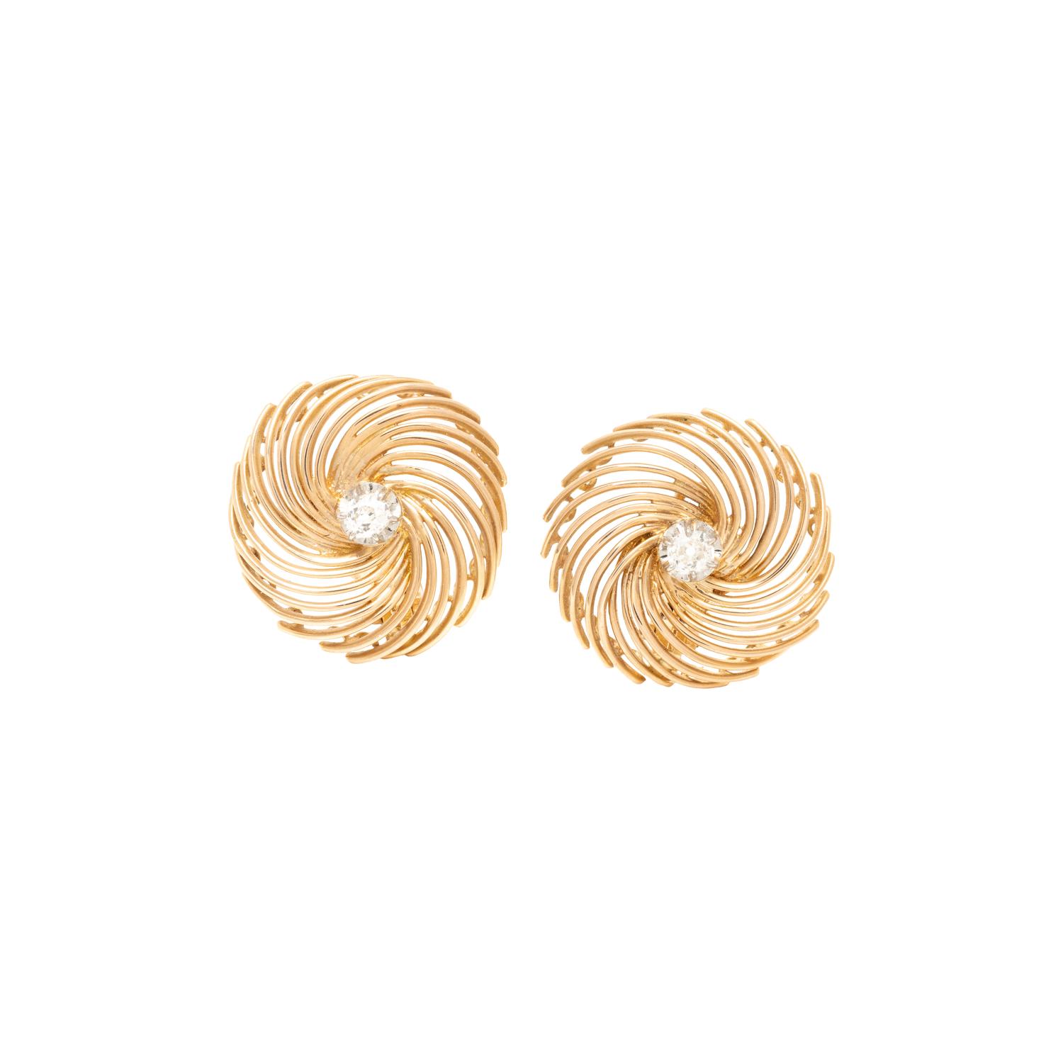YELLOW GOLD AND DIAMOND EARRINGS