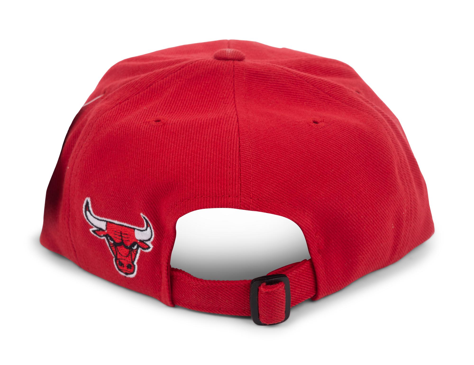 A Michael Jordan Signed Autograph Chicago Bulls Hat (Beckett Authentication Services Letter BAS Certified),