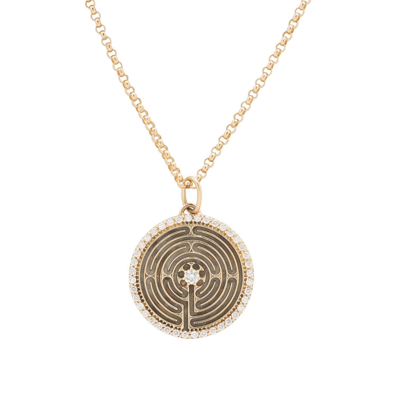 YELLOW GOLD AND DIAMOND LABYRINTH PENDANT NECKLACE