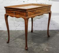 A Queen Anne Style Mahogany Tea Table Height 26 x width 32 x depth 20 inches. — 20TH CENTURY
