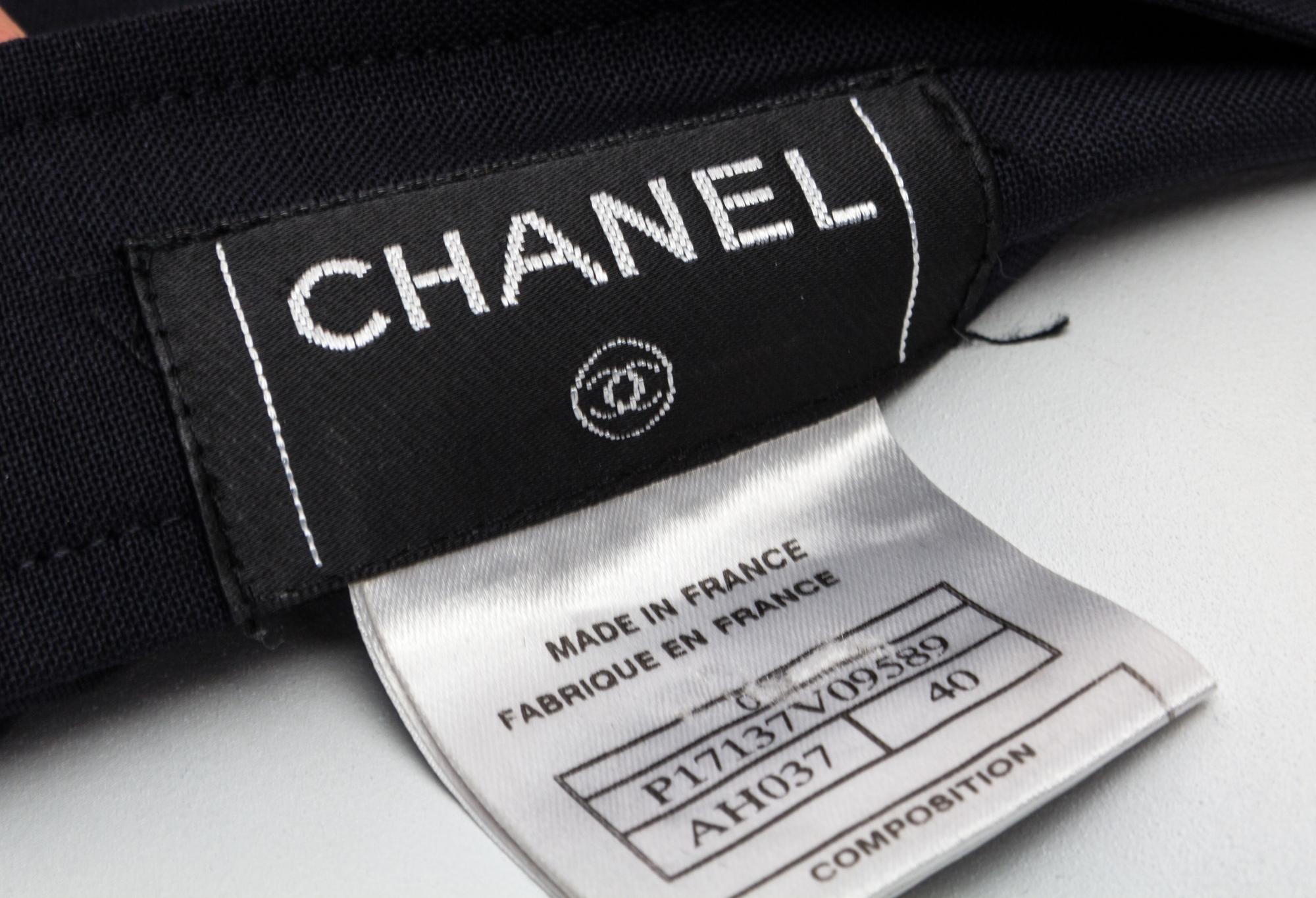 A Pair of Chanel Navy Wool Pants, Size 40.