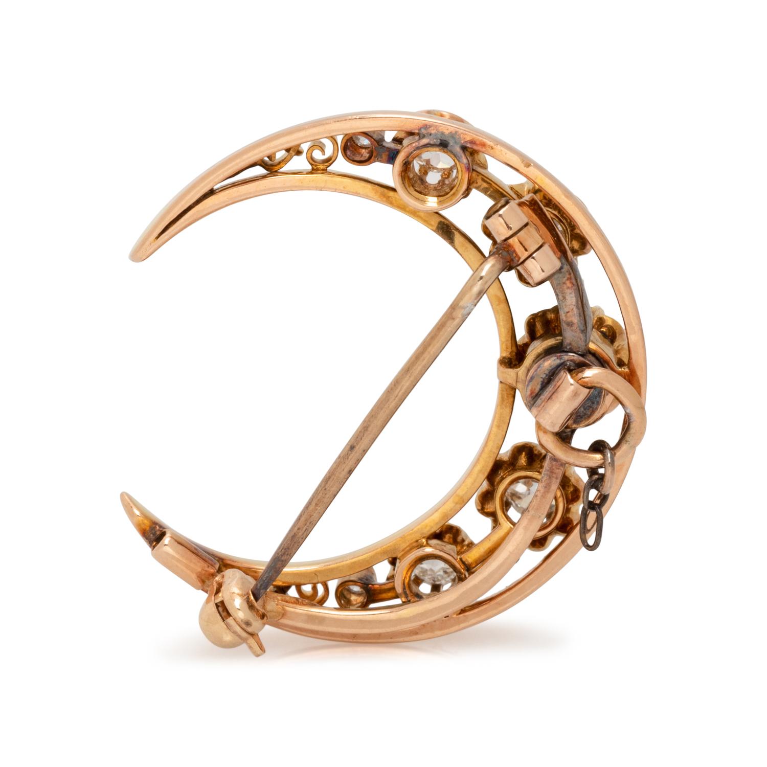 VICTORIAN, YELLOW GOLD AND DIAMOND CRESCENT BROOCH