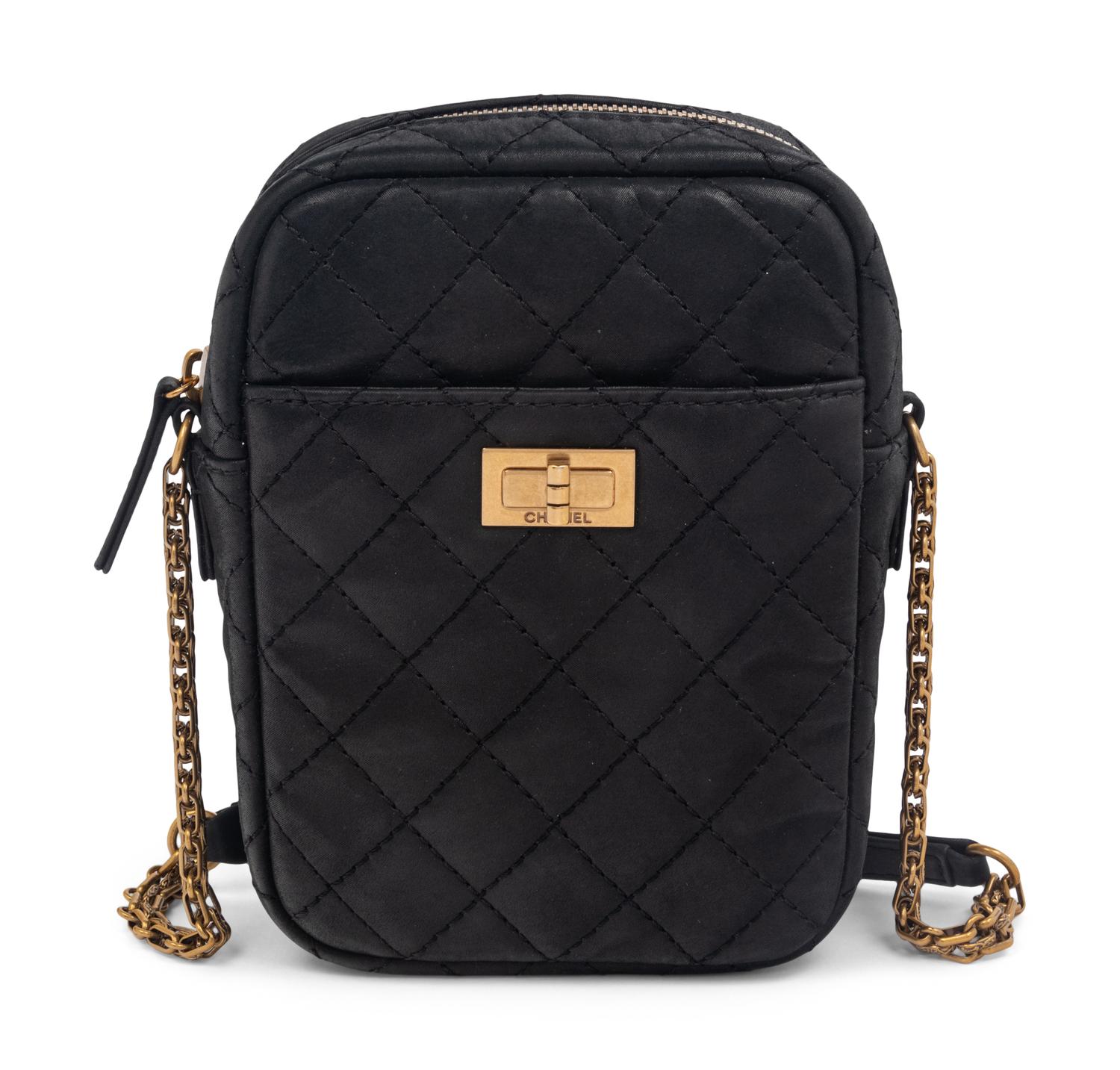 Chanel Reissue 2.55 Camera Crossbody