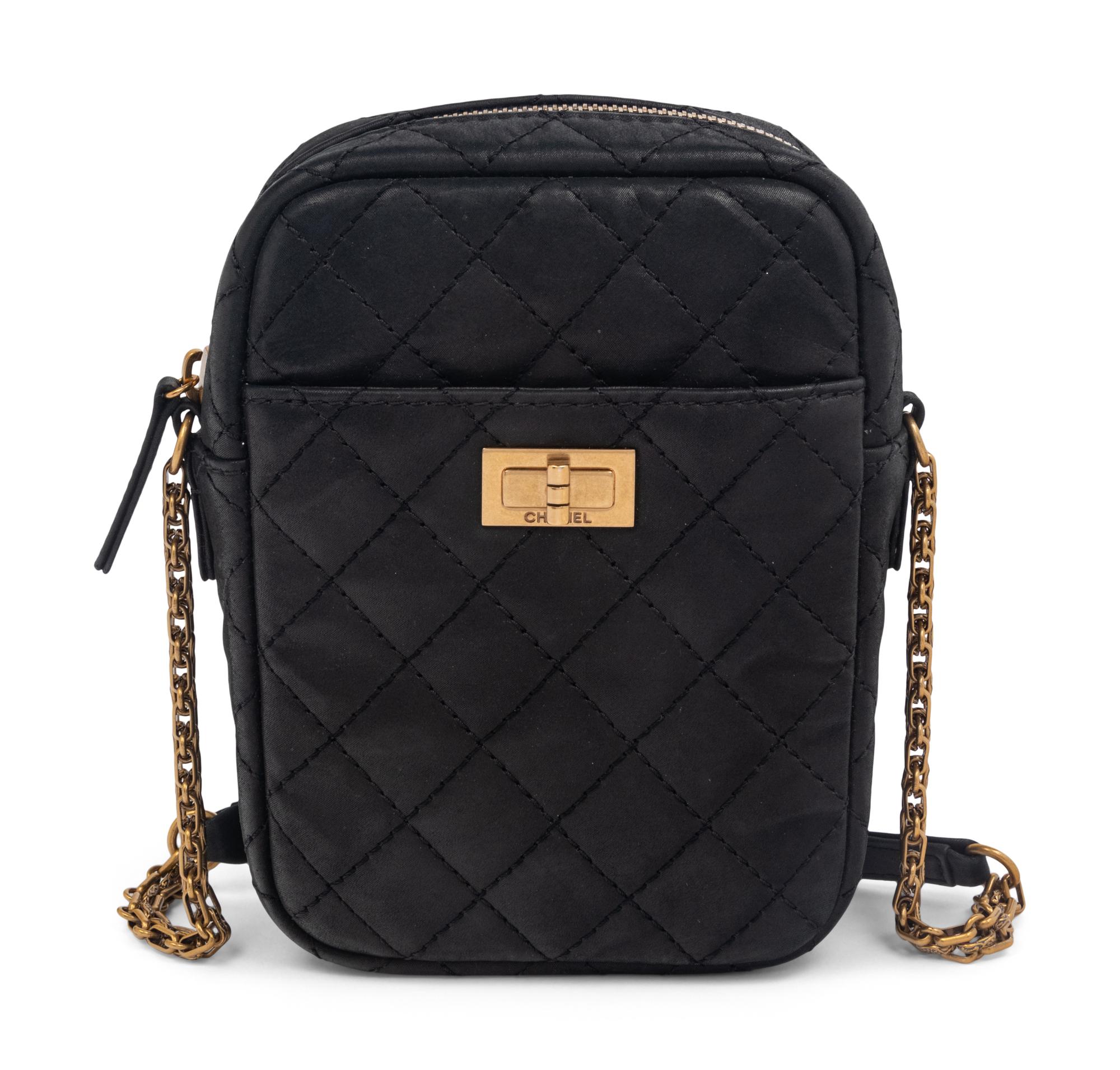 Chanel Reissue 2.55 Camera Crossbody