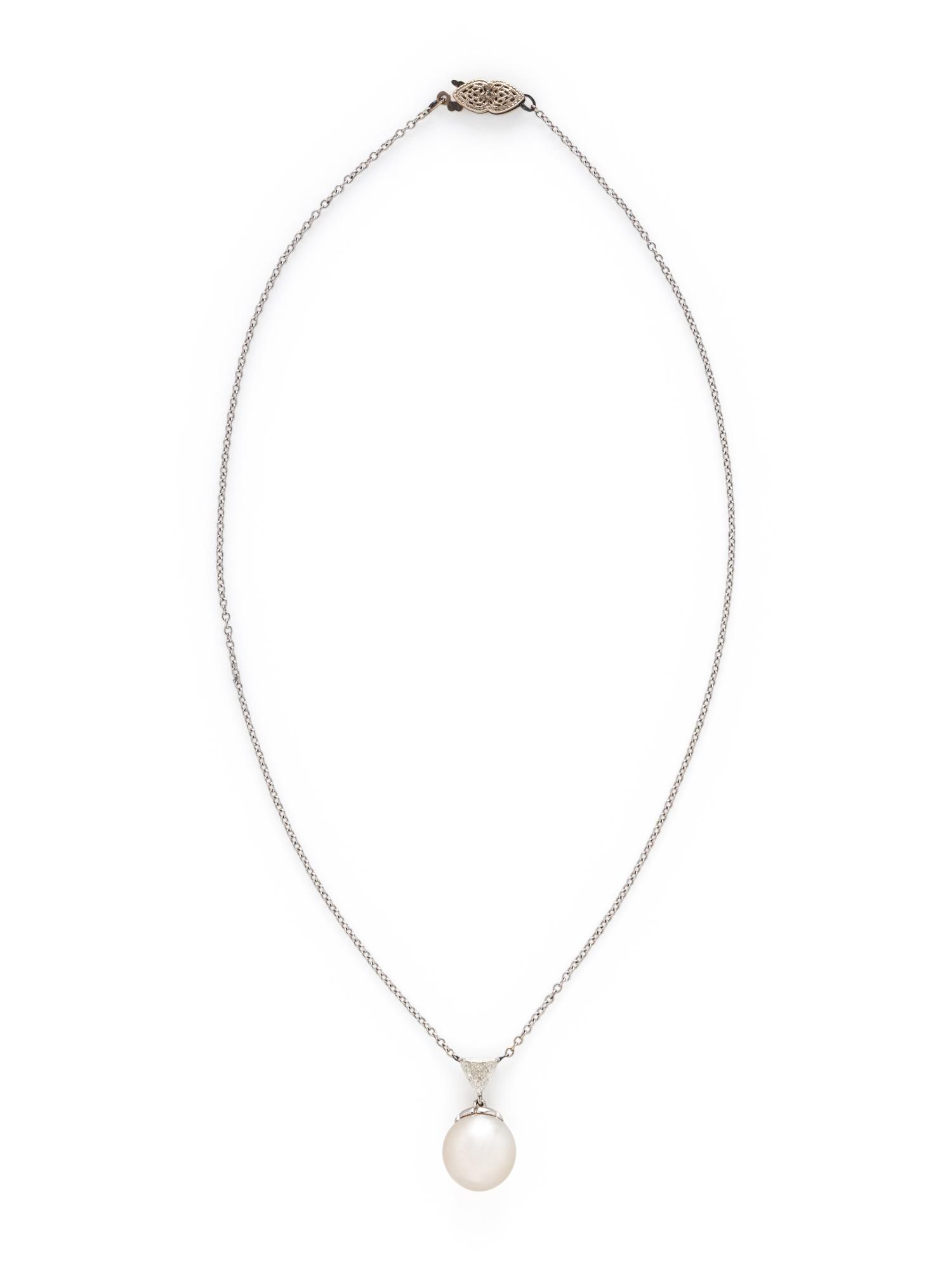 CULTURED PEARL AND DIAMOND NECKLACE