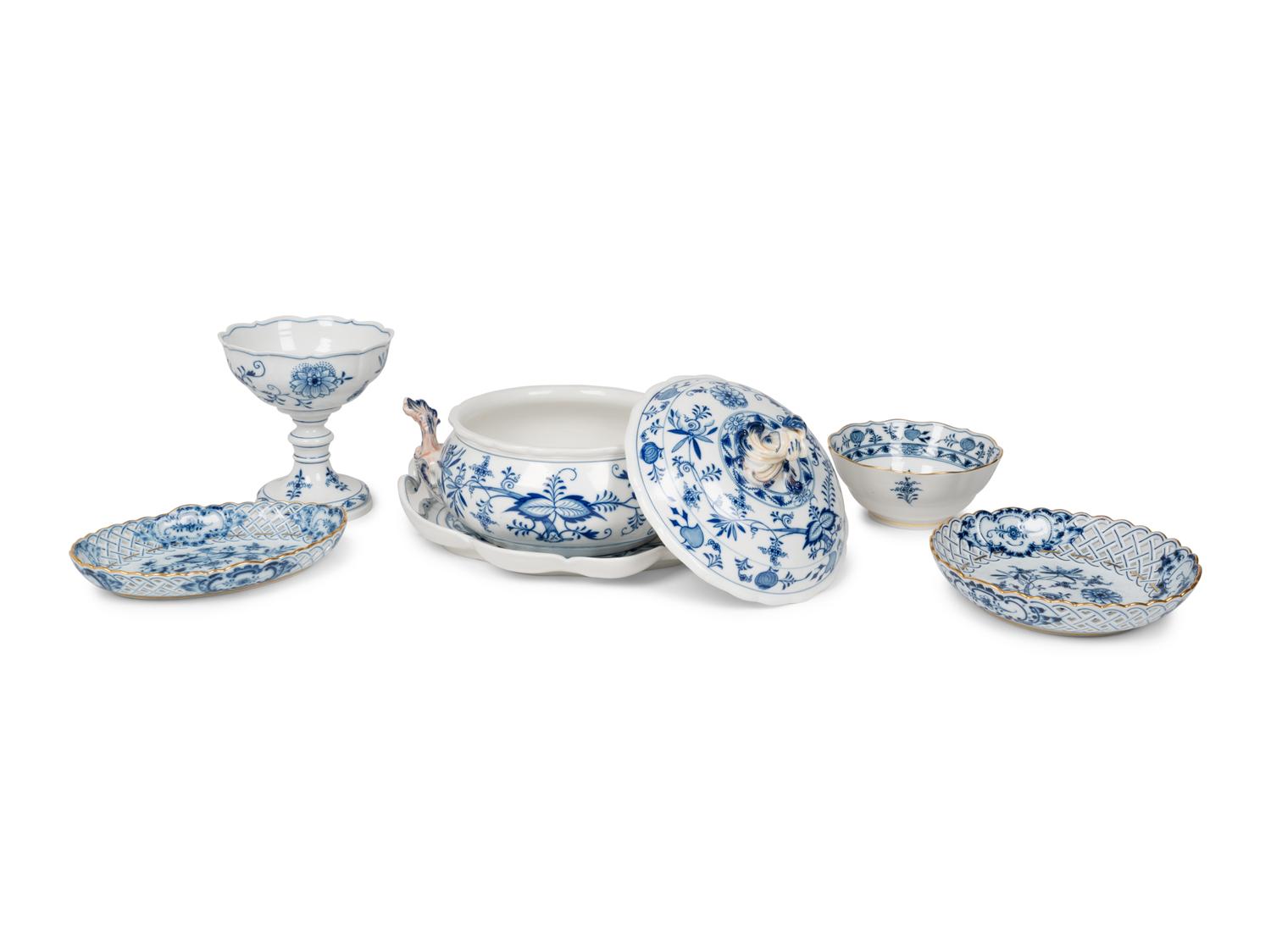 A Meissen Blue Onion Porcelain Dinner Service