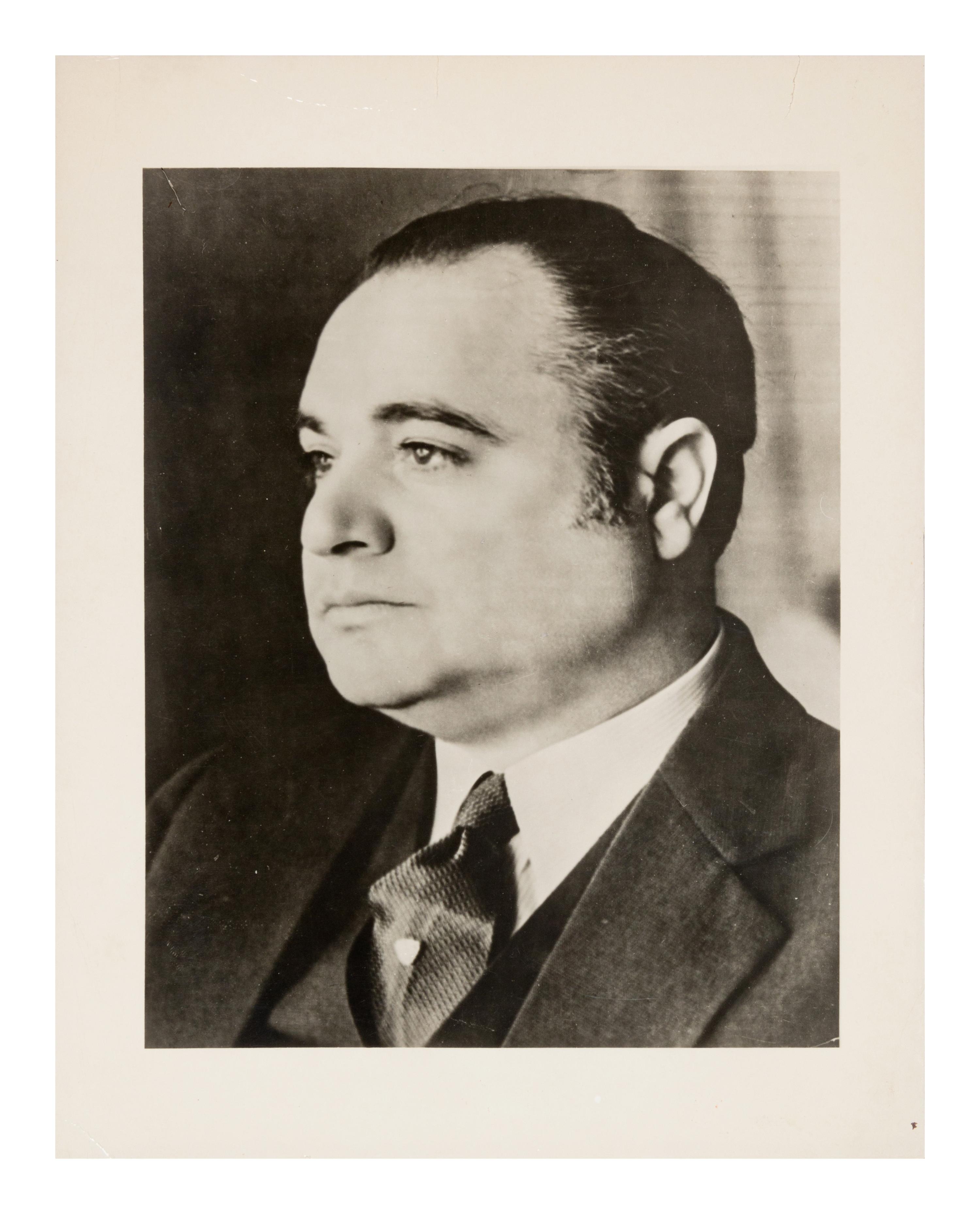 A Group of 5 Photographs of Opera Singers from the 1920s