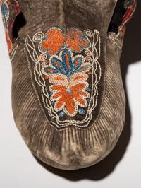 Huron Black-tanned Quilled Moccasin, Single