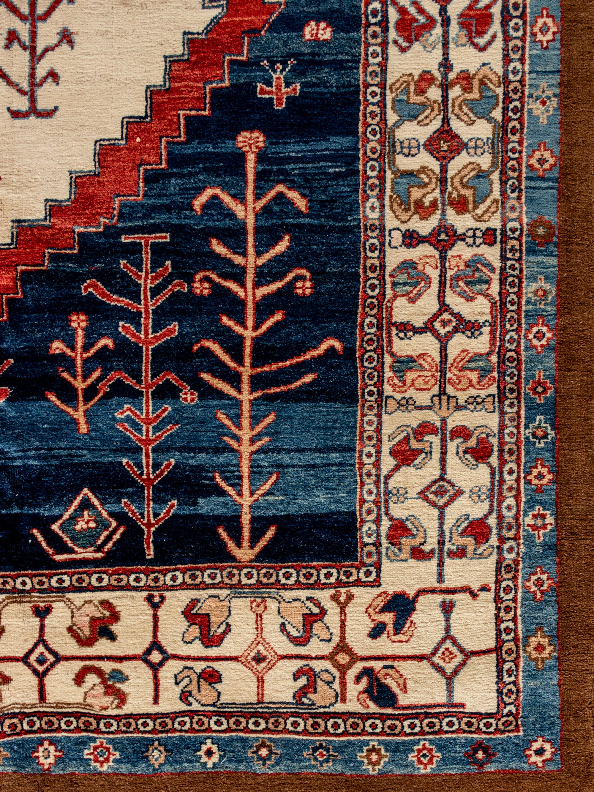 A Turkish Bakhshaish Design Wool Rug