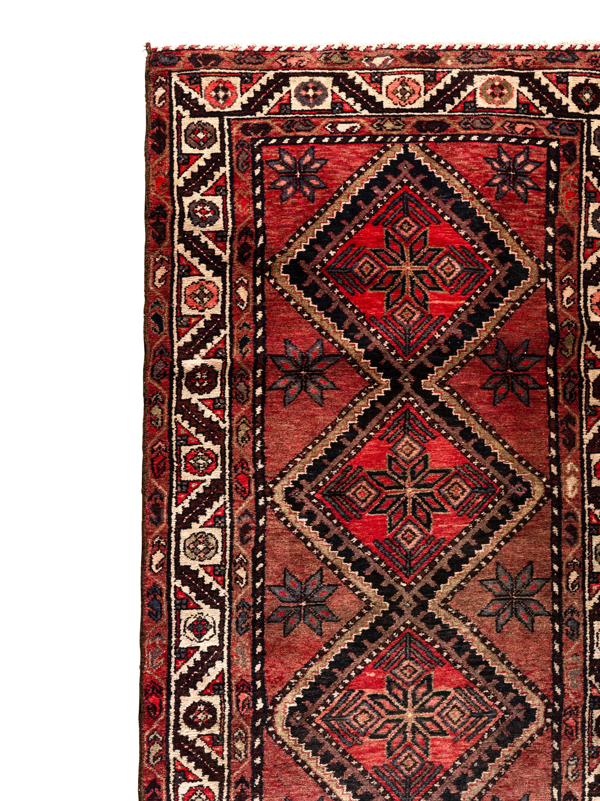 A Bakhtiari Wool Runner