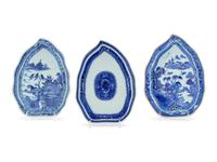 Three Chinese Export Porcelain Serving Plates