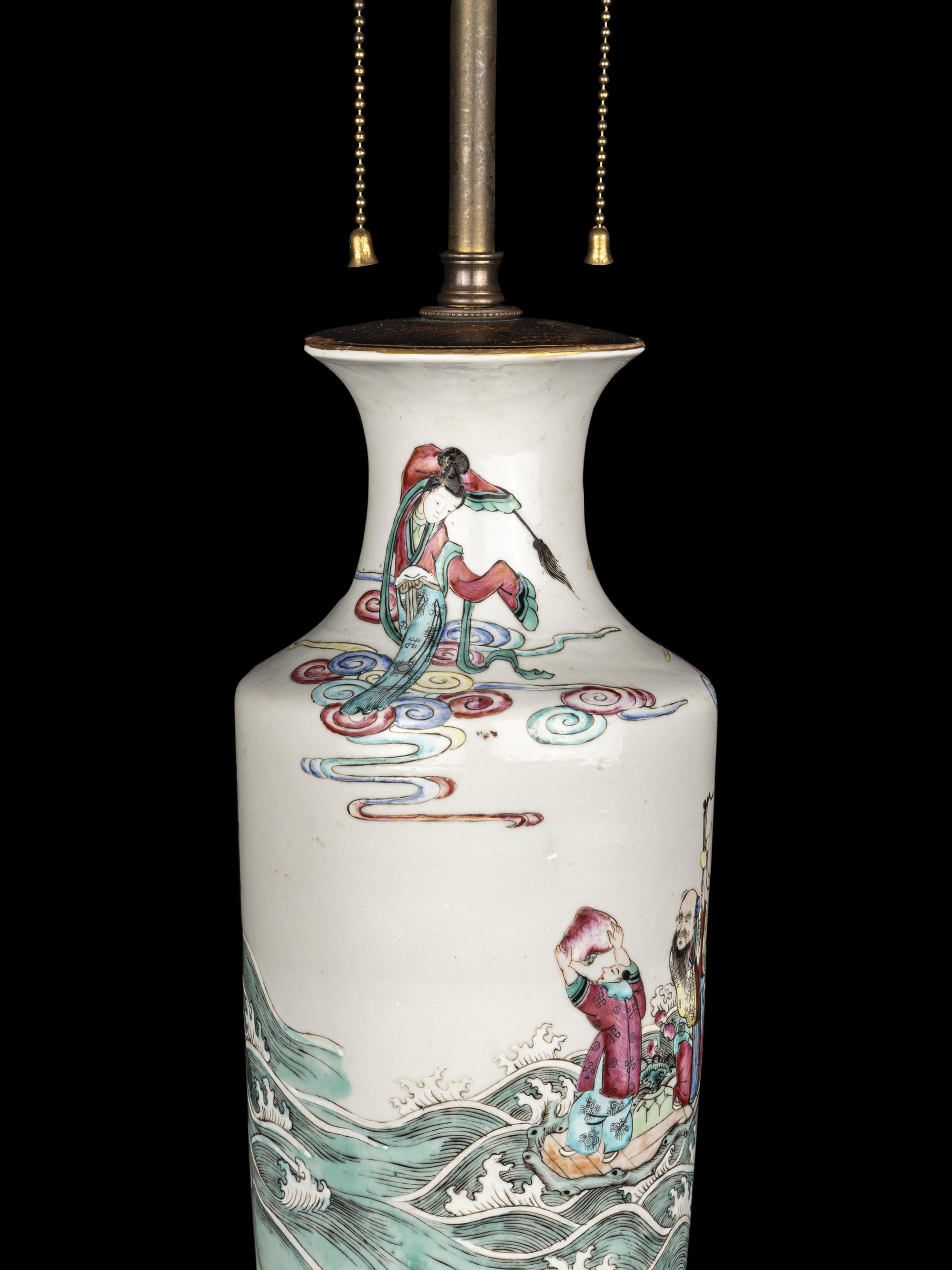 A Chinese Famille Rose Porcelain Vase