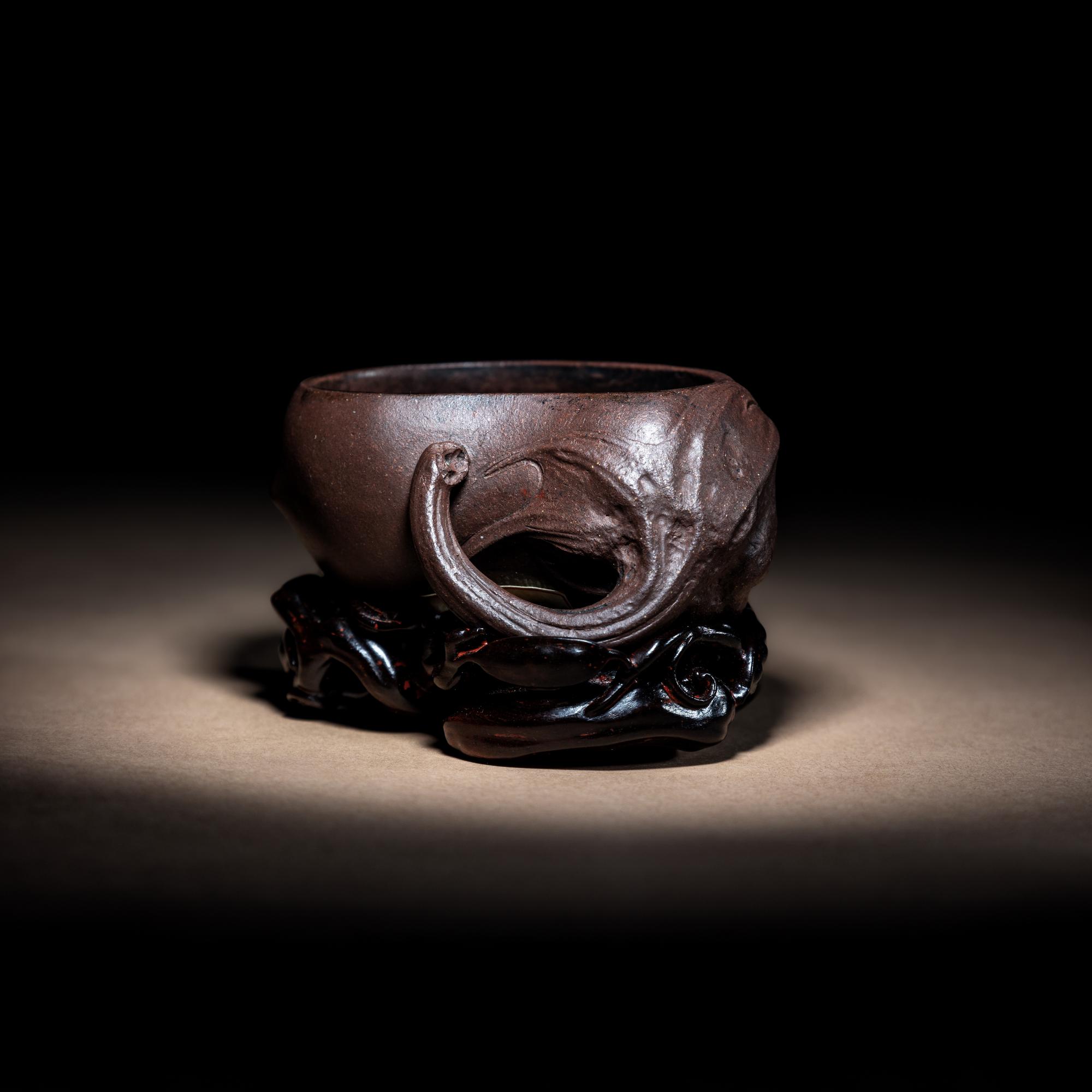 A Rare Yixing 'Eggplant' Coupe with Impressed Seal 'Yuan' and Wood Stand 陳鳴遠款秋茄水注