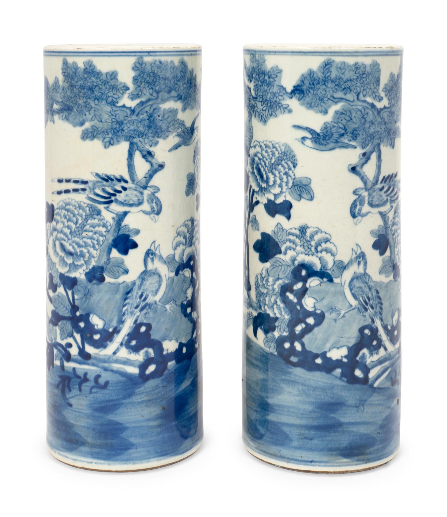 A Pair of Chinese Blue and White Porcelain Cylindrical Vases