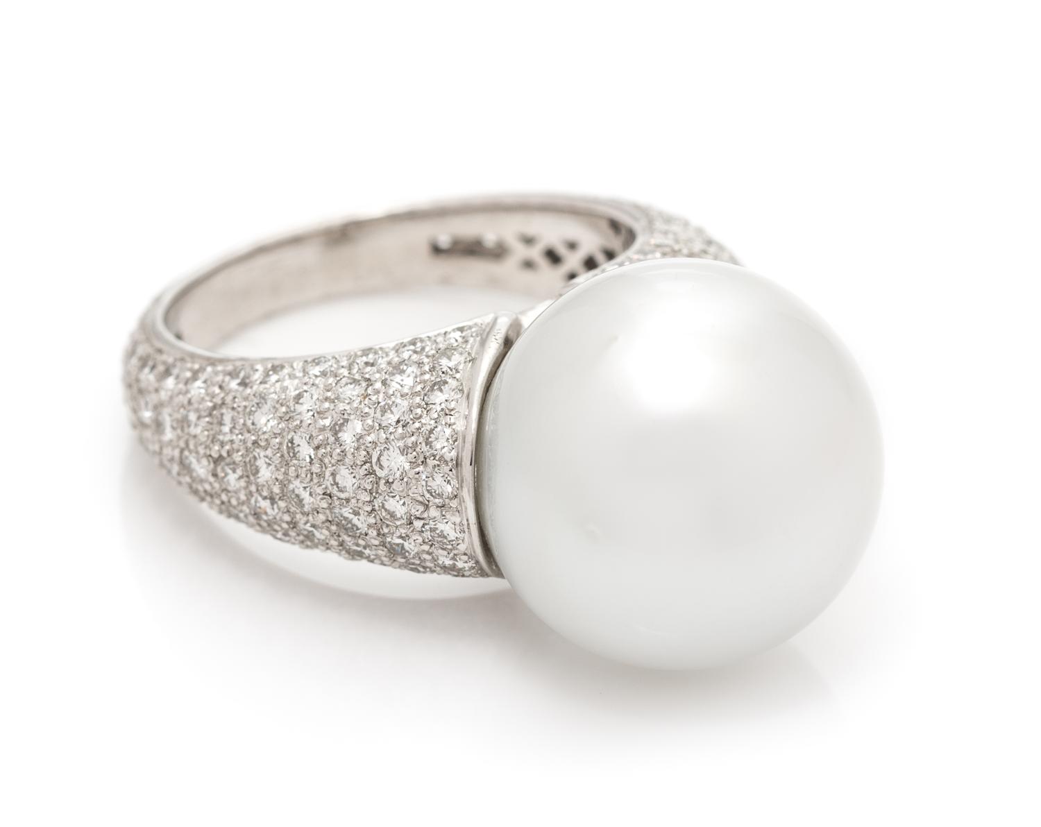 A Platinum, Diamond and Cultured South Sea Pearl Ring, 10.70 dwts.