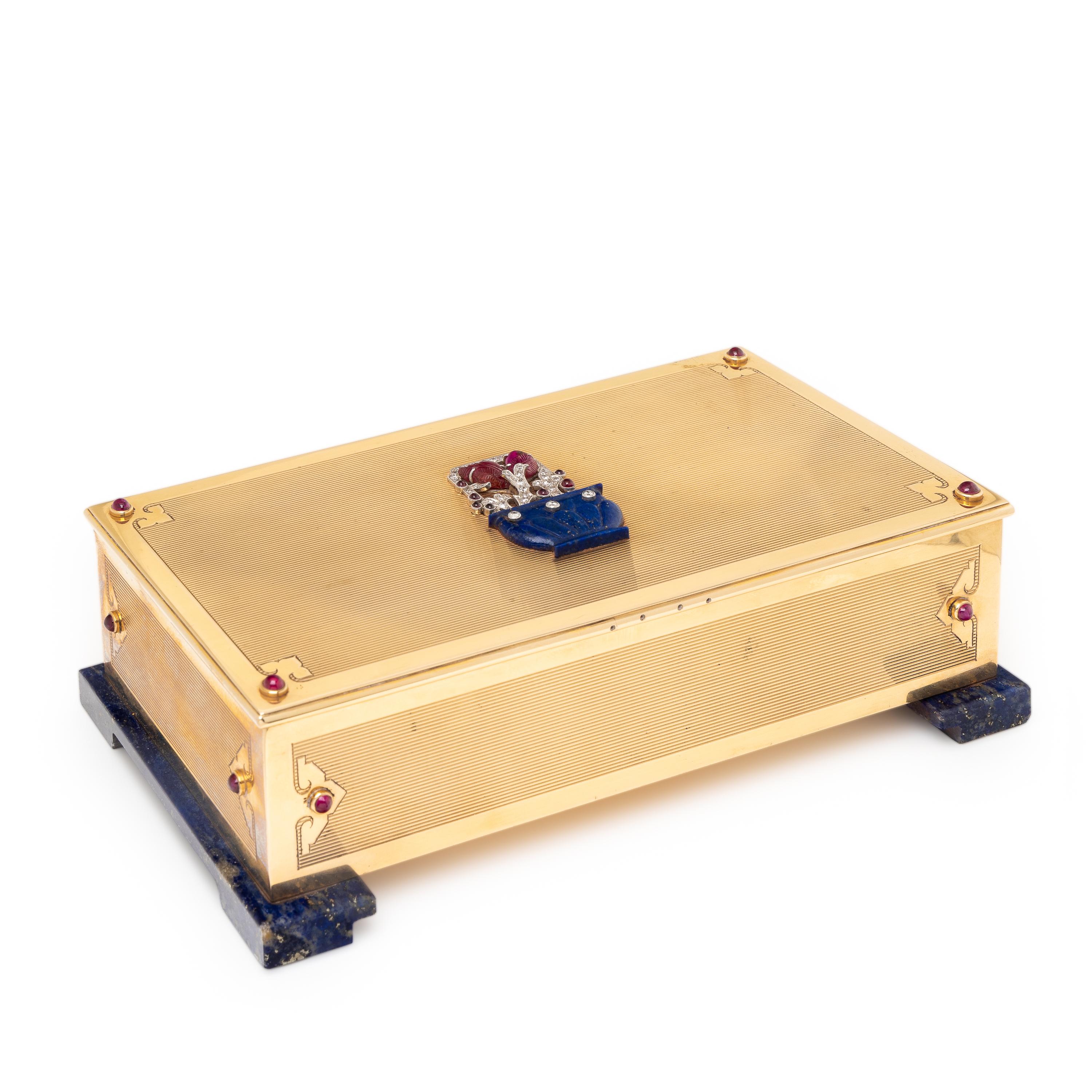 Cartier, Art Deco, Yellow Gold and Multigem Table Box