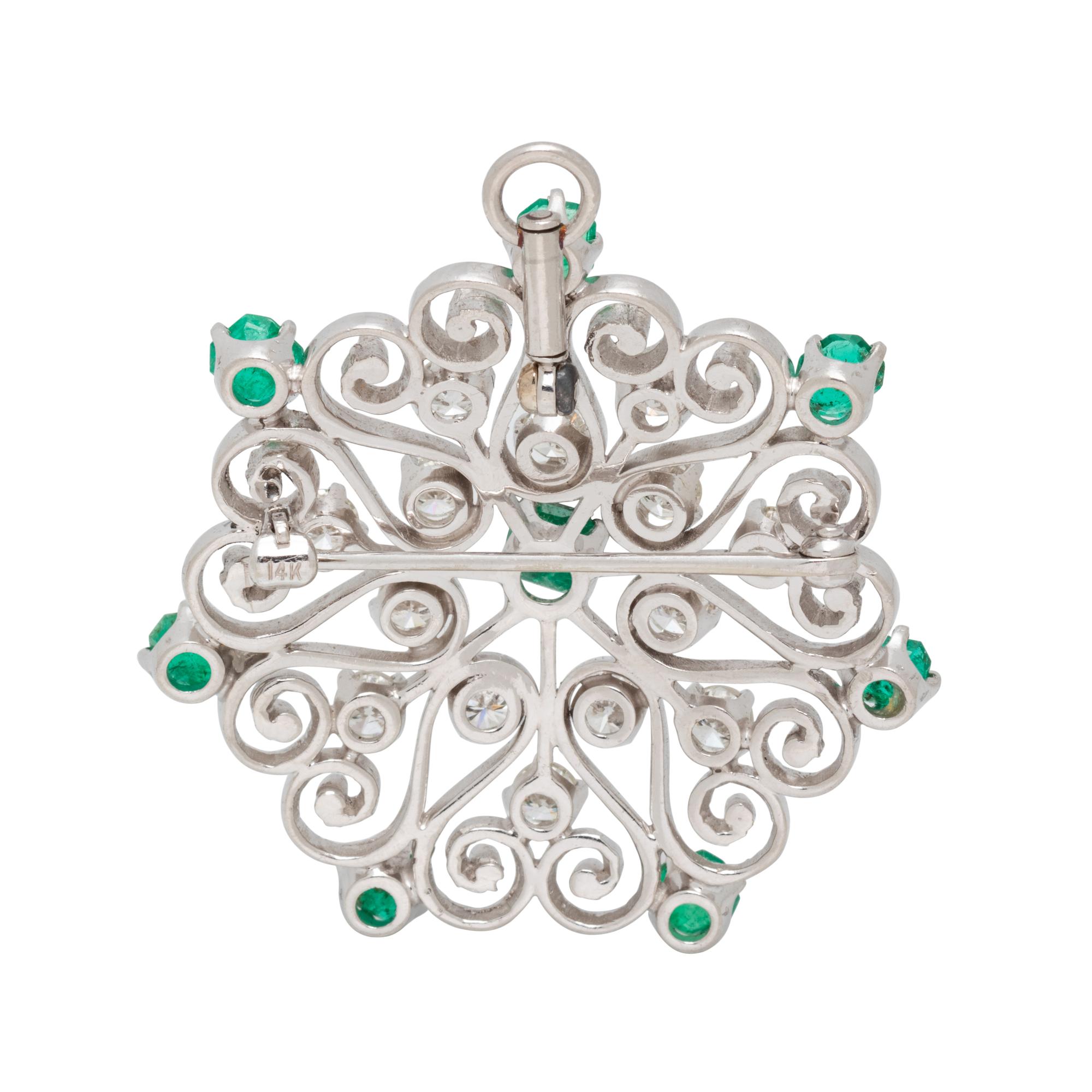 EMERALD AND DIAMOND PENDANT/BROOCH
