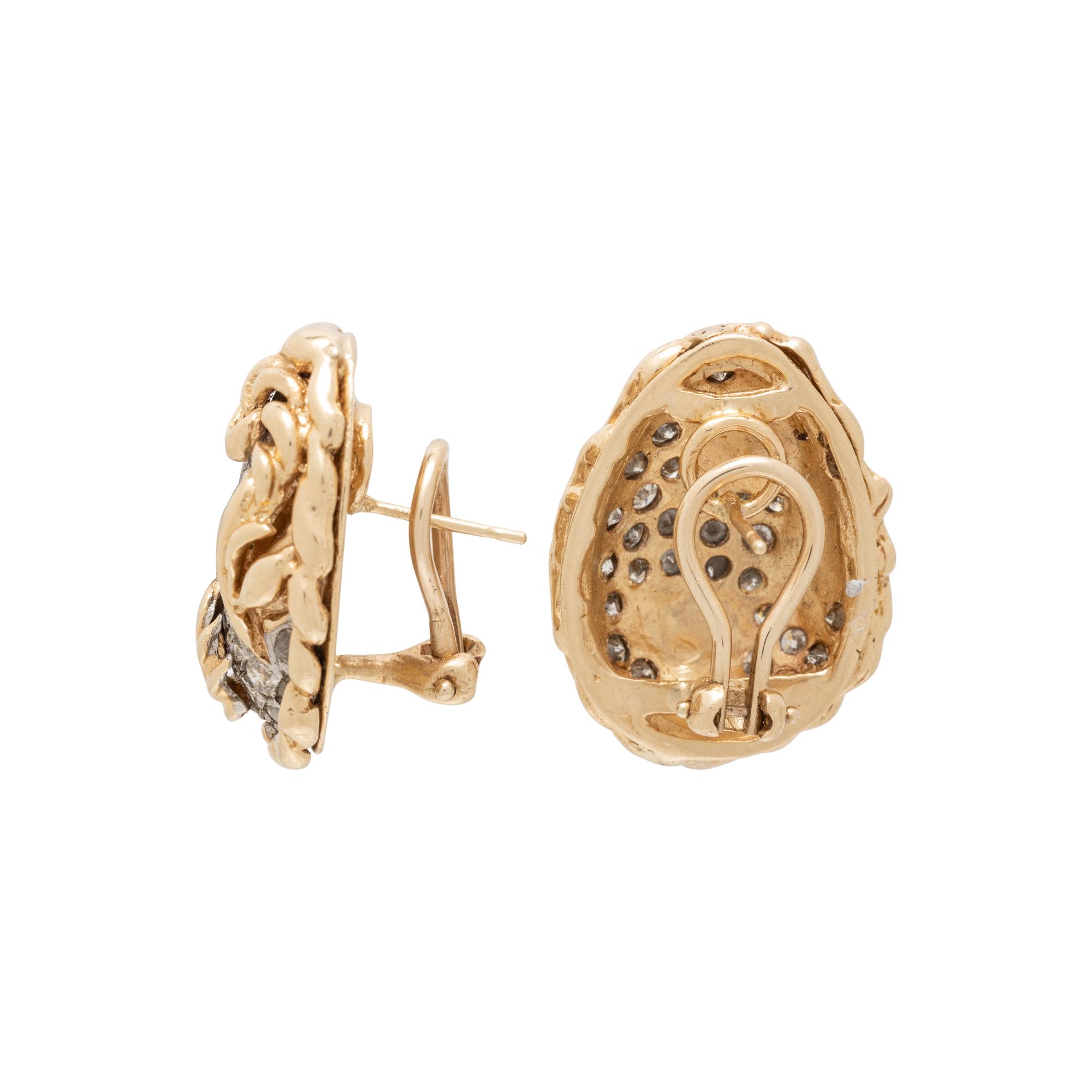 YELLOW GOLD AND DIAMOND EARRINGS