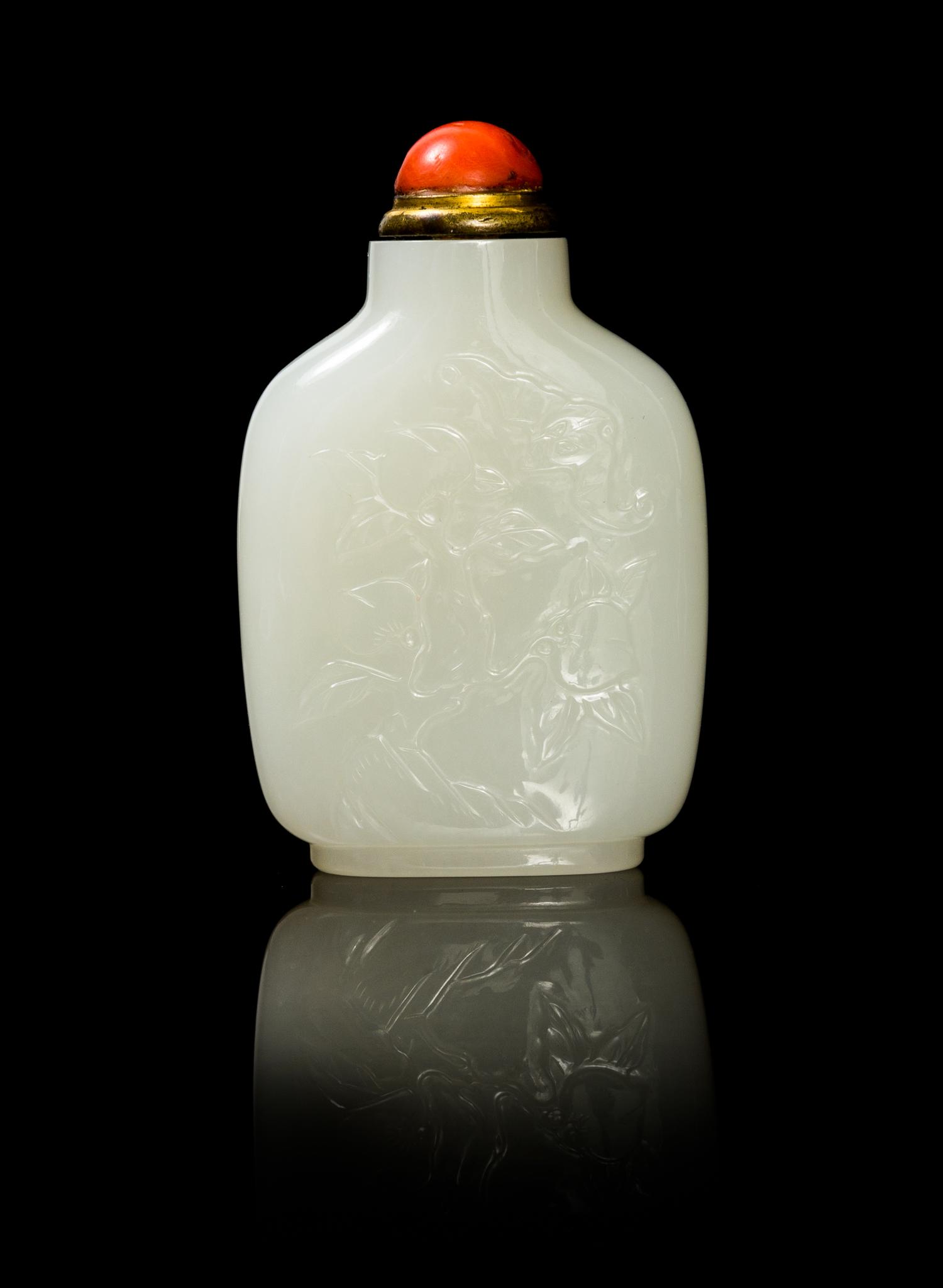 A Chinese White Jade Snuff Bottle QING DYNASTY, 18TH/19TH CENTURY Height 3 inches. — QING DYNASTY, 18TH/19TH CENTURY