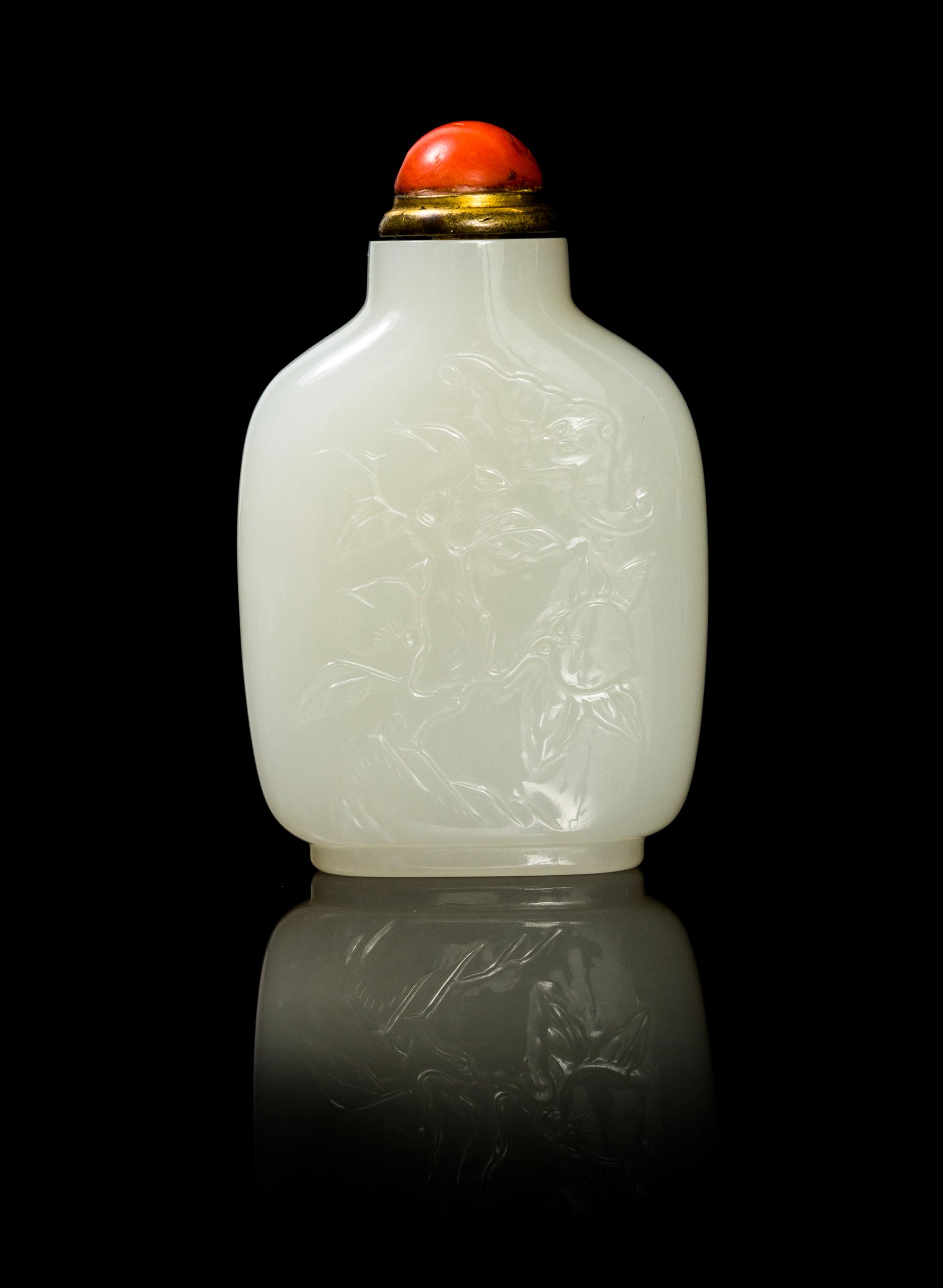A Chinese White Jade Snuff Bottle QING DYNASTY, 18TH/19TH CENTURY Height 3 inches. — QING DYNASTY, 18TH/19TH CENTURY