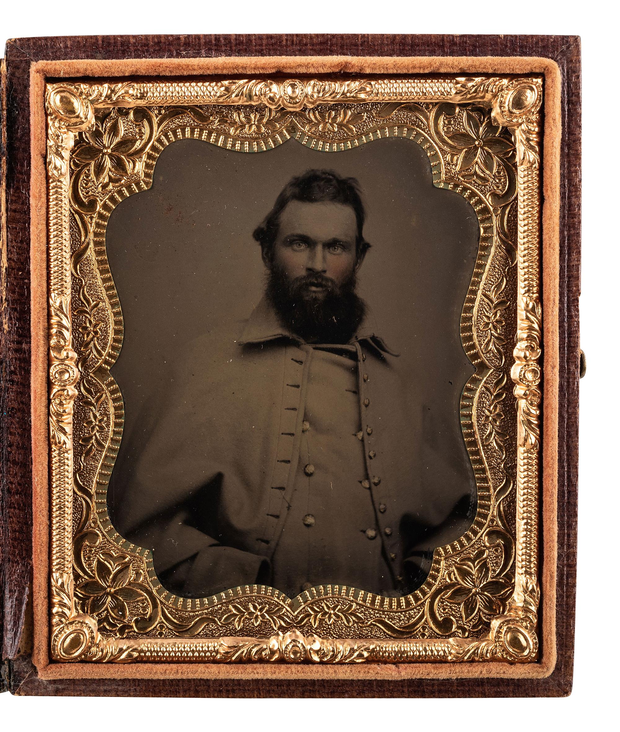 [CIVIL WAR]. Sixth plate tintype of a Union cavalryman.