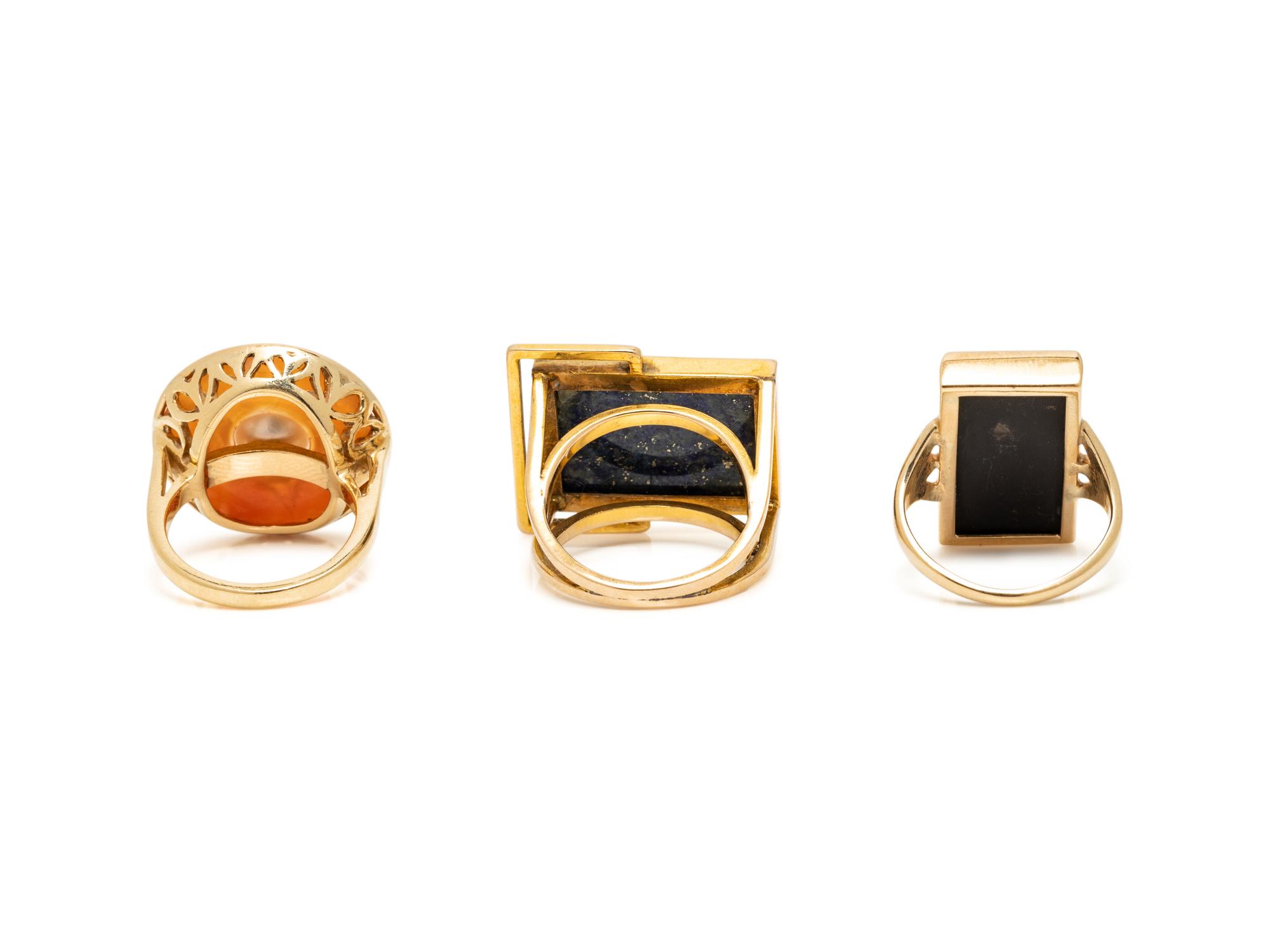 COLLECTION OF YELLOW GOLD AND GEMSTONE RINGS