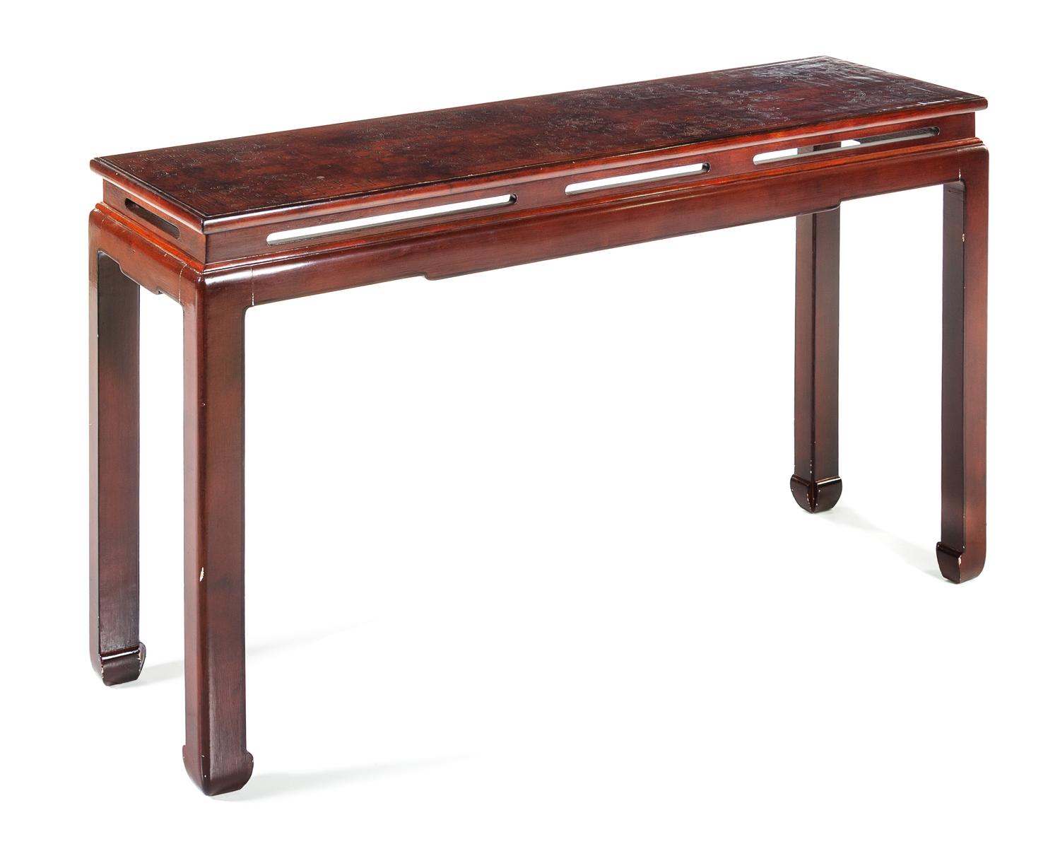 A Chinese Export Lacquered Console Table — 20TH CENTURY