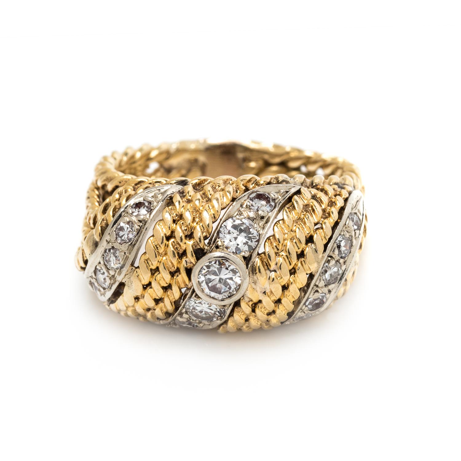 BICOLOR GOLD AND DIAMOND RING