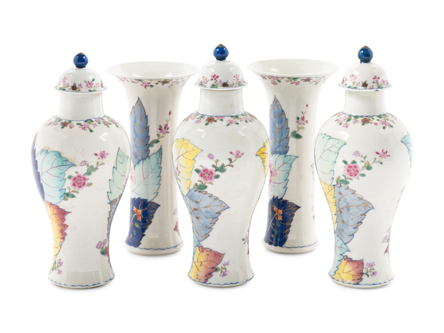 A Chinese Export Tobacco Leaf Porcelain Five-Piece Garniture