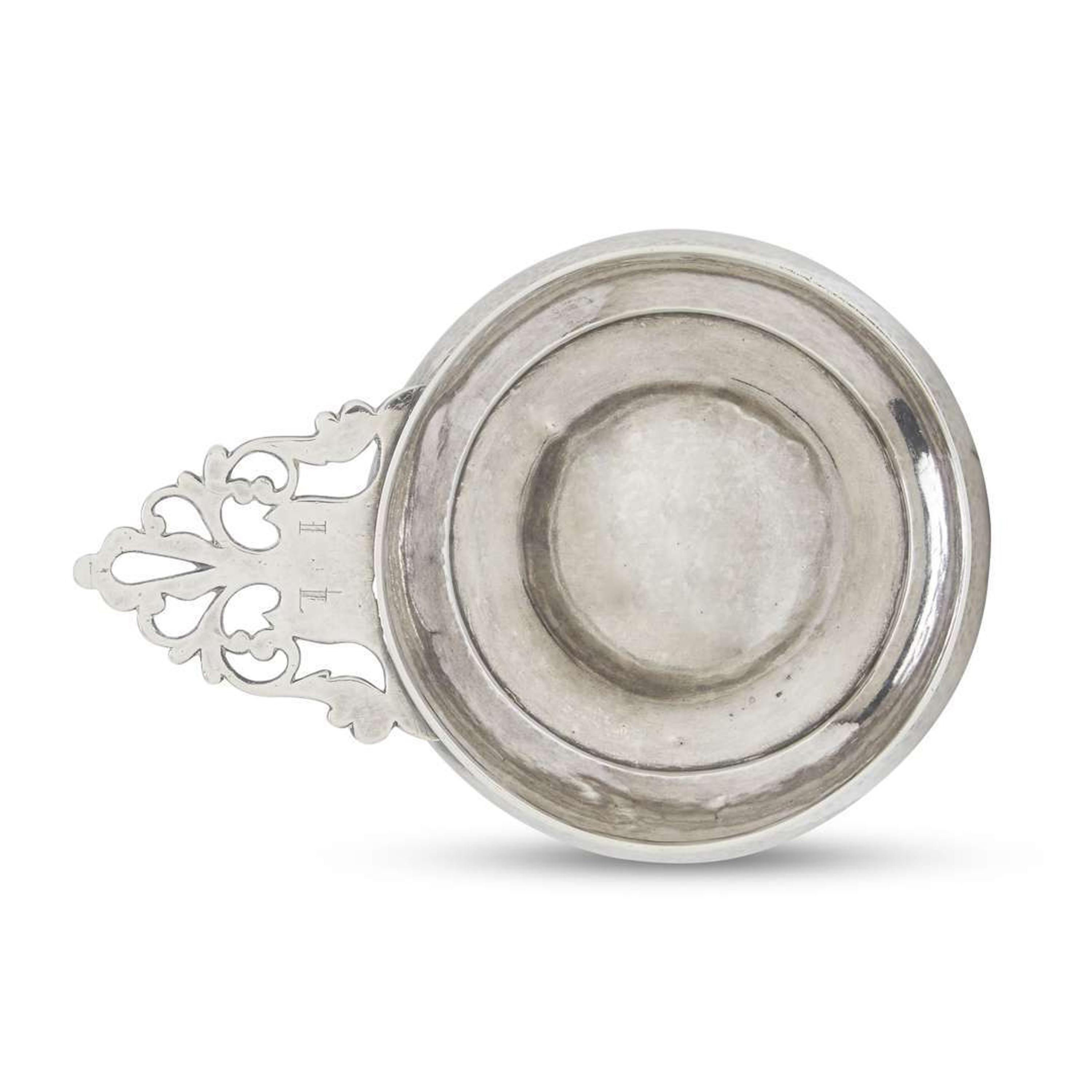 Silver porringer Joseph Richardson, Sr., Philadelphia, PA, 1711-1784