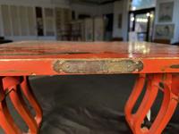 A pair of Japanese lacquered stirrups and a Negoro-style red-lacquered stand 日本漆器马扎及马镫一对 Edo to Meiji period ?????