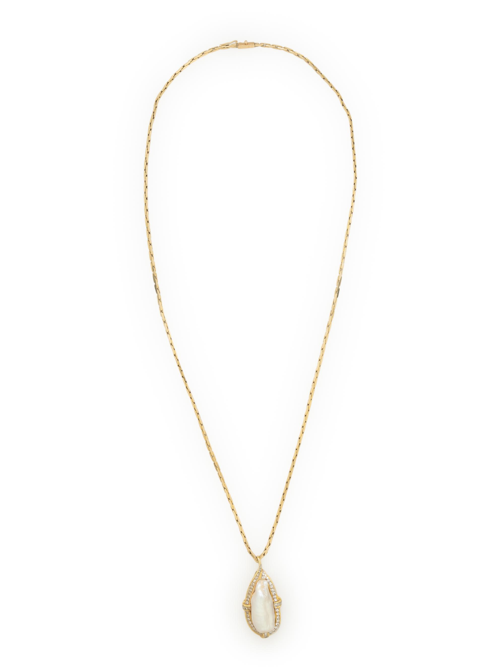 BAROQUE CULTURED PEARL, DIAMOND, AND YELLOW GOLD PENDANT NECKLACE