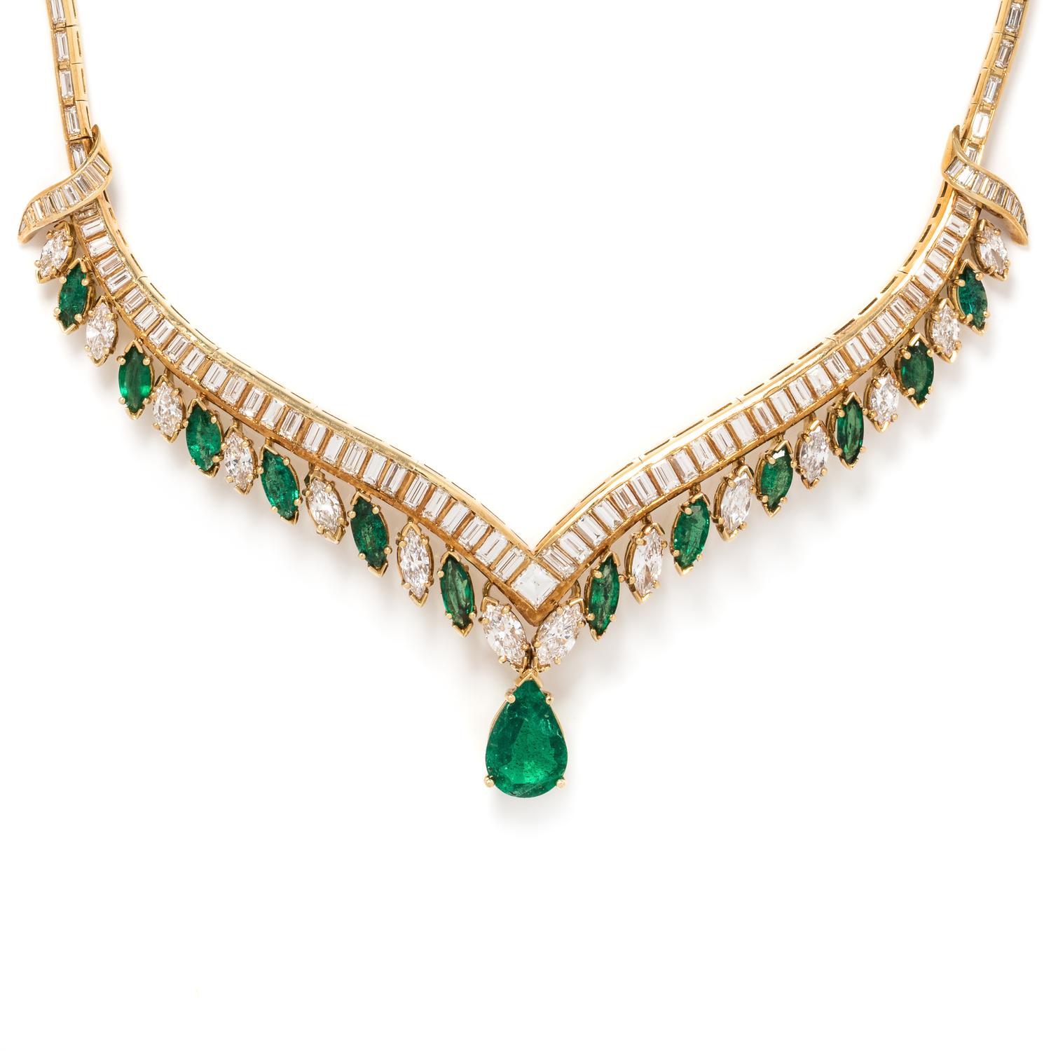 EMERALD AND DIAMOND COLLAR NECKLACE