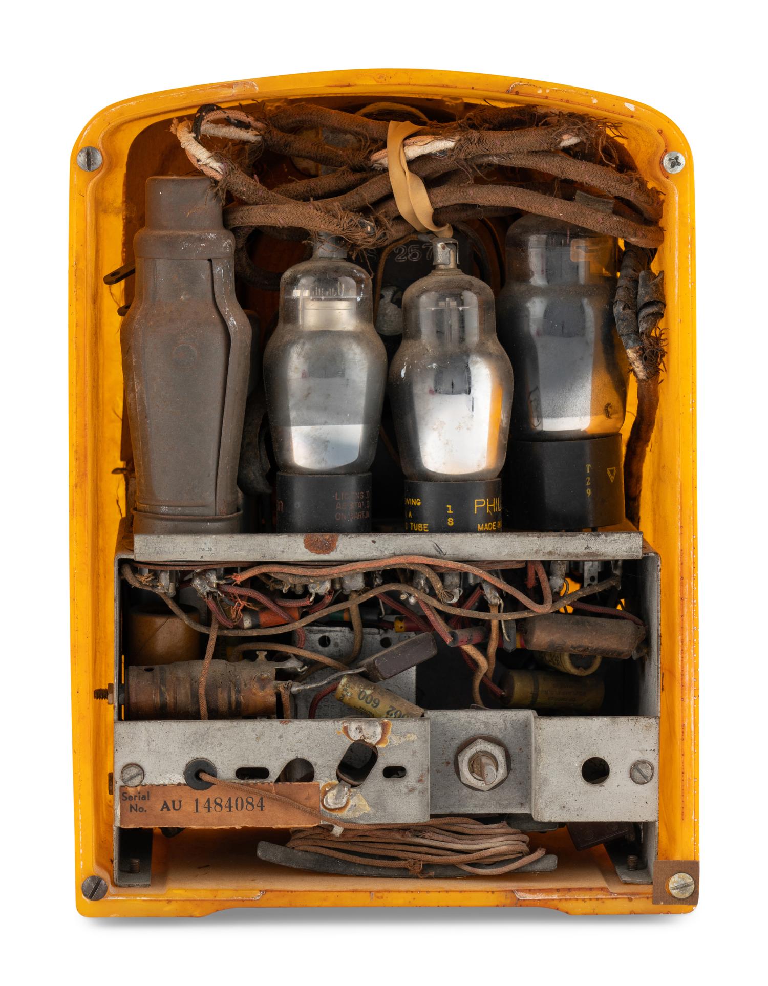 An Emerson AU190 Cathedral Radio
