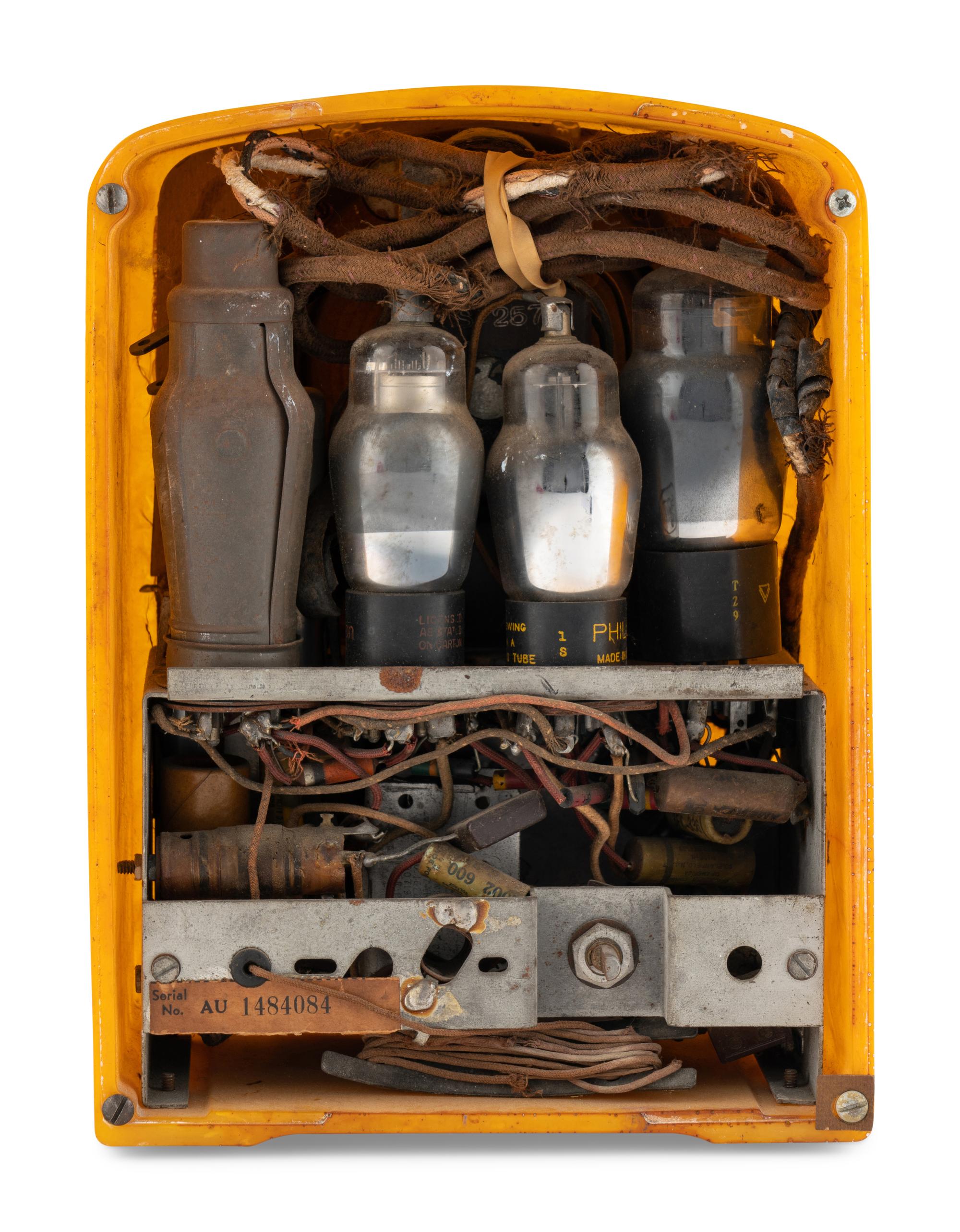 An Emerson AU190 Cathedral Radio