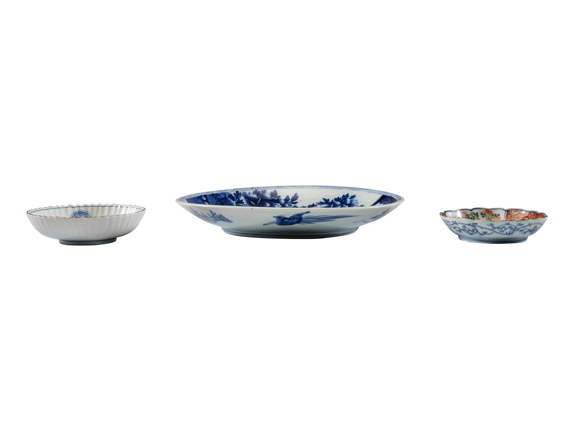 Six Chinese Porcelain Articles