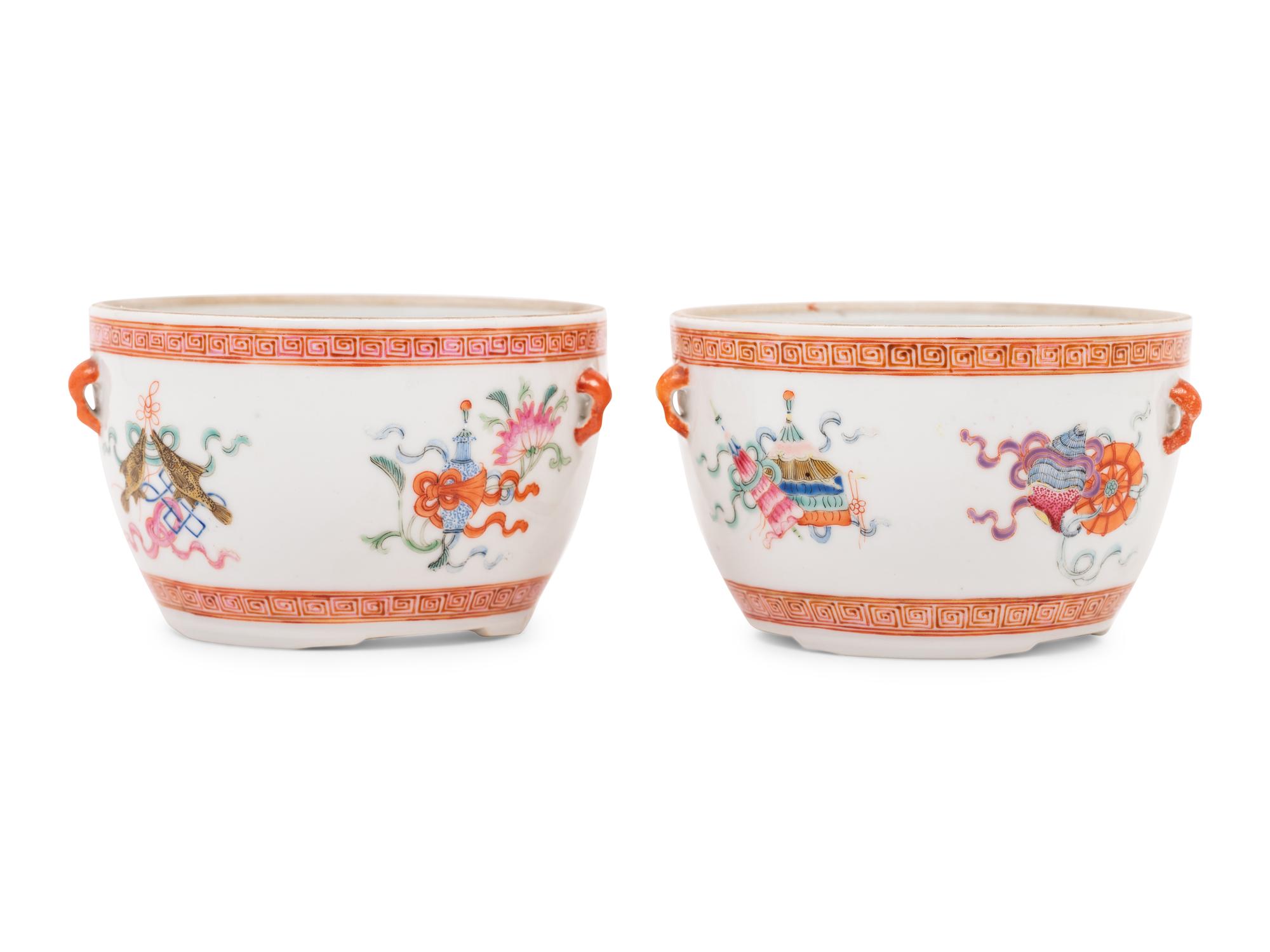 A Pair of Chinese Famille Rose Porcelain Bowls