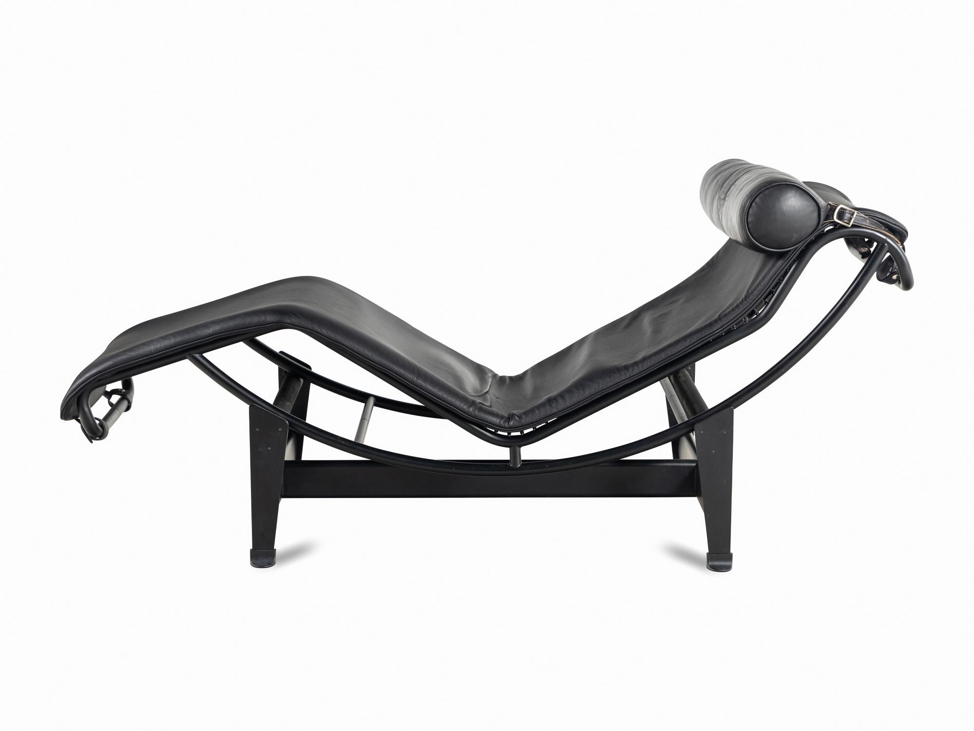LC4 Adjustable Chaise Lounge Cassina, Italy