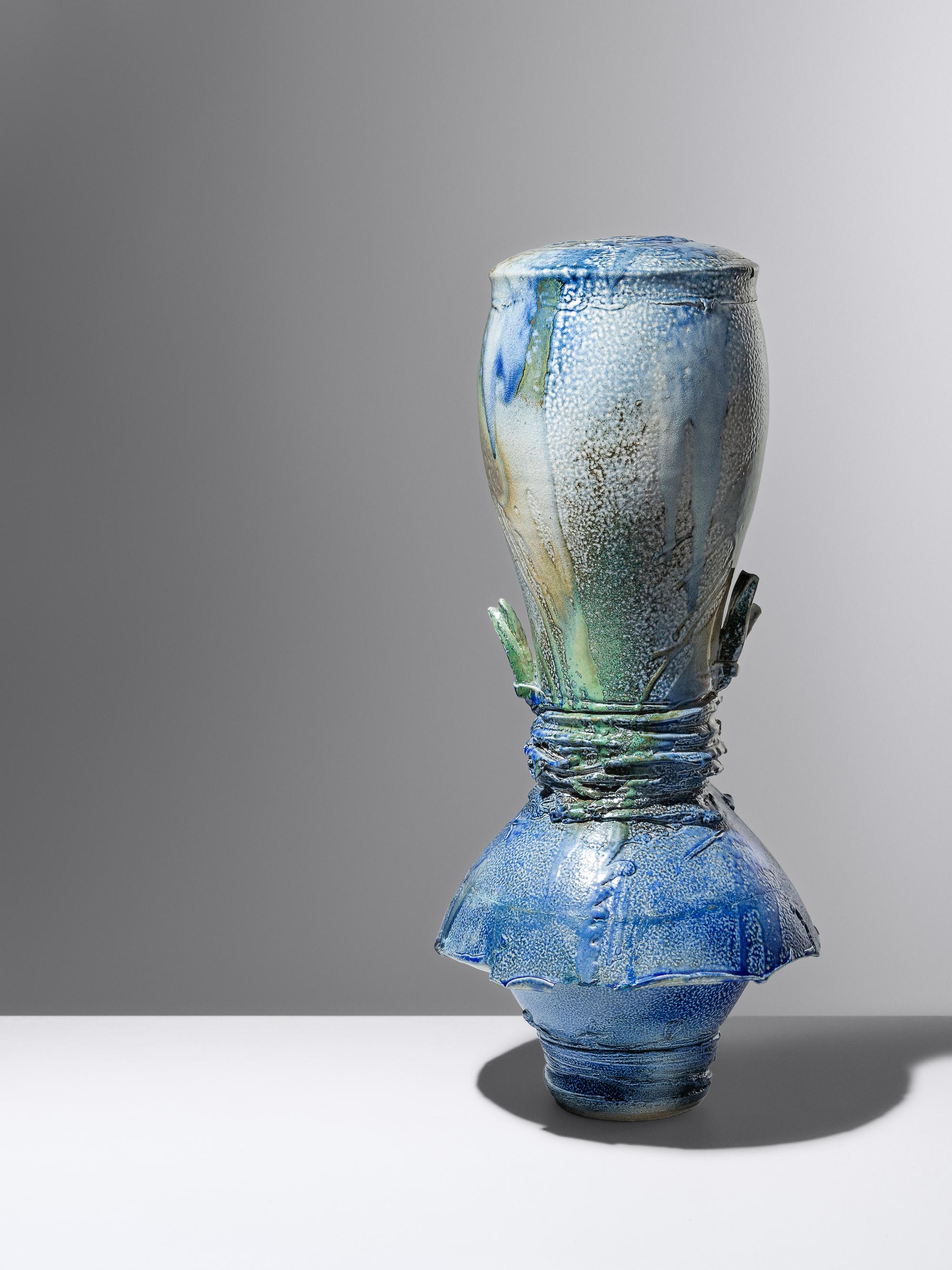 Large Tea-Stack Vessel