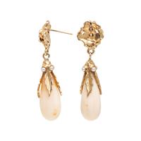 COLLECTION OF YELLOW GOLD, ANGEL SKIN CORAL AND SEED PEARL JEWELRY