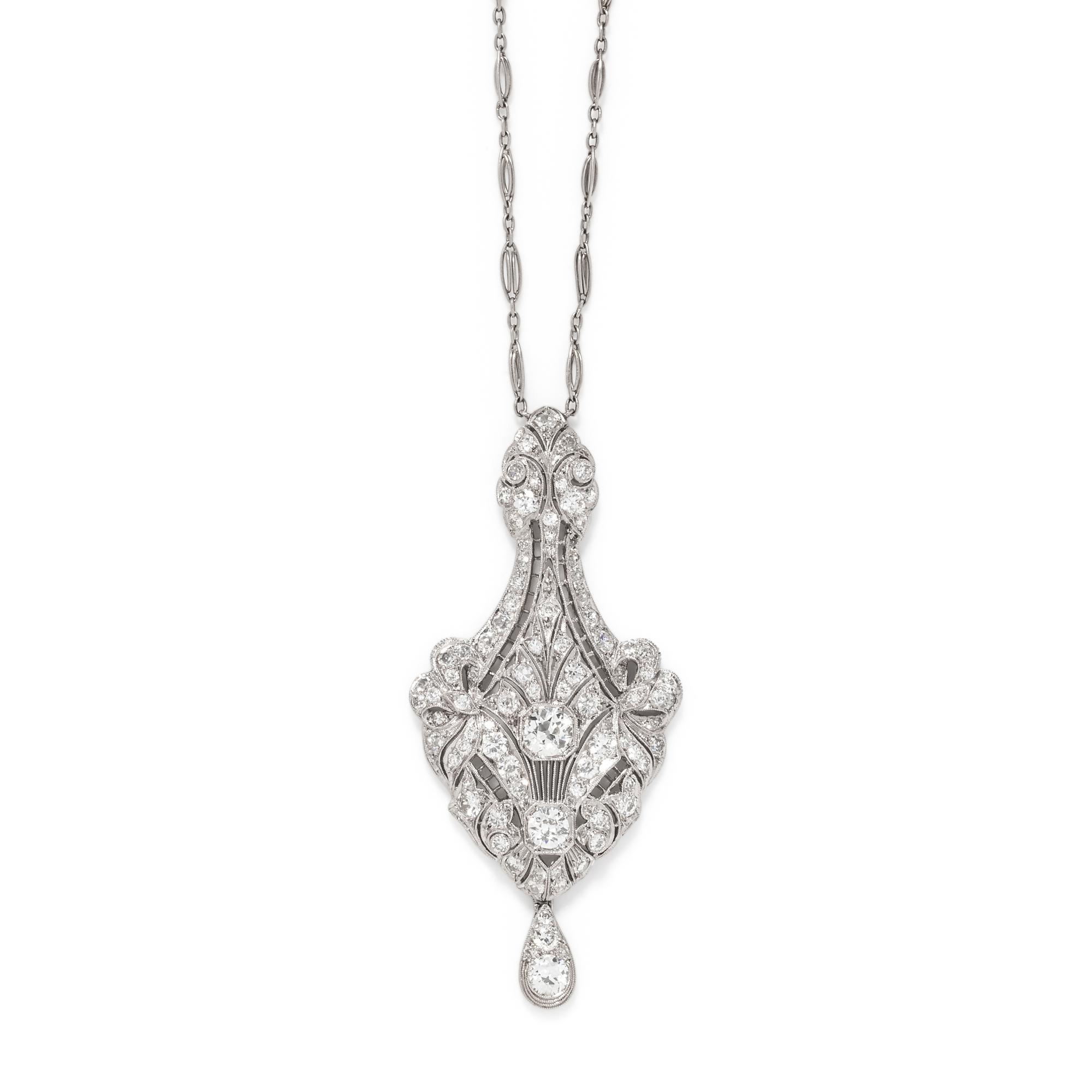 DIAMOND PENDANT/NECKLACE